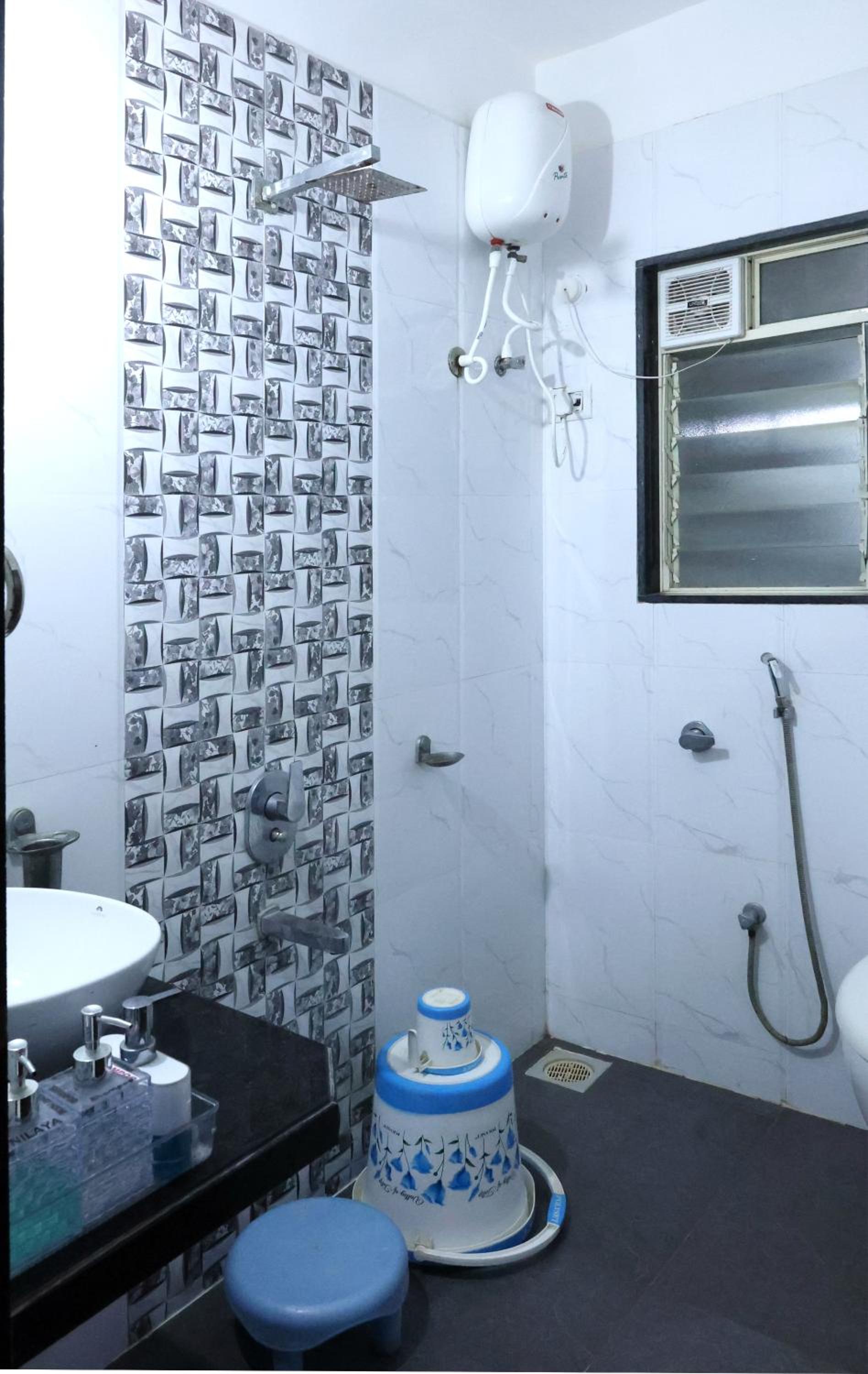 Deluxe Room - Photo 4