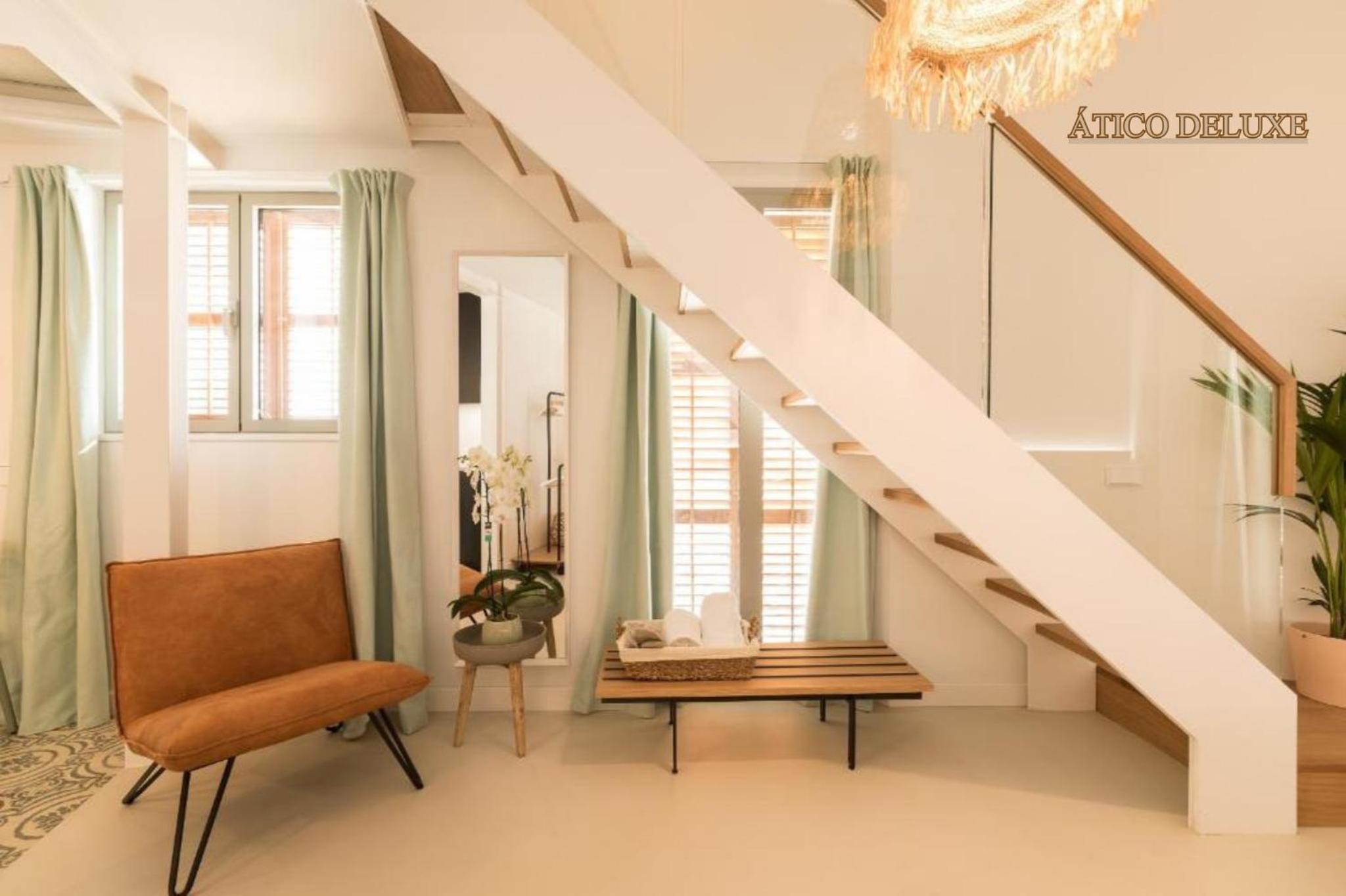 Penthouse Apartment - Photo 12