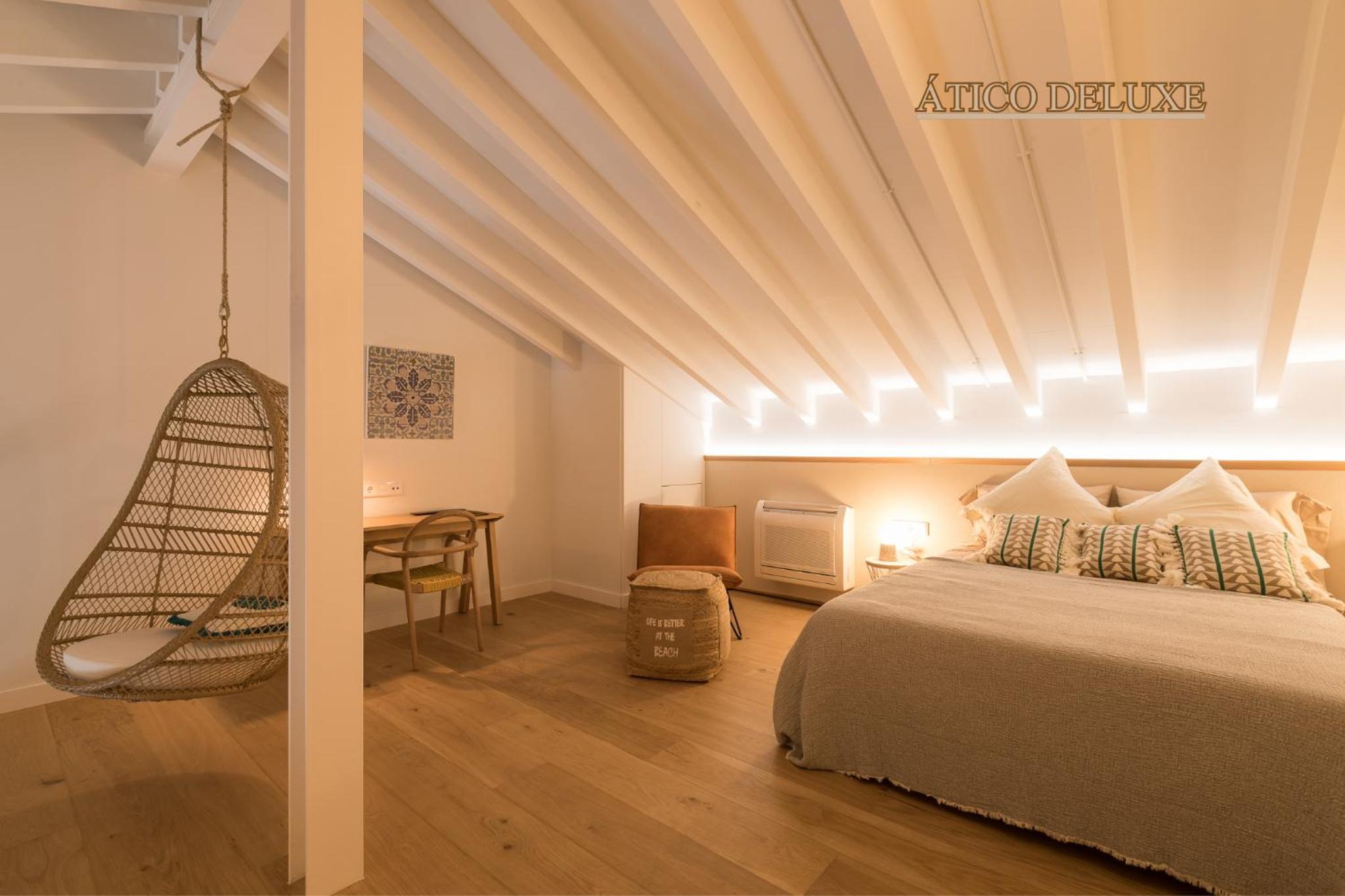 Penthouse Apartment - Photo 20