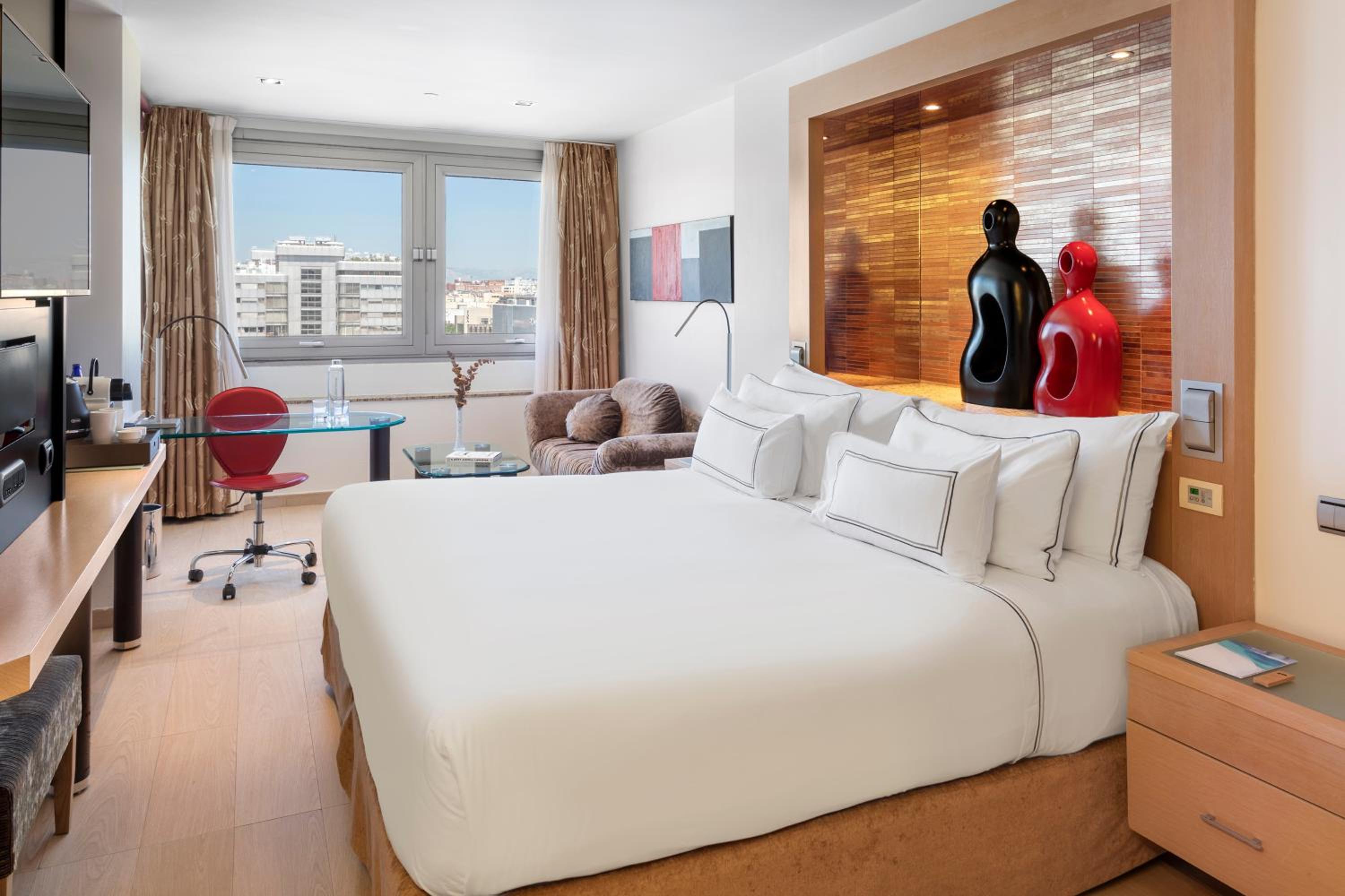 The Level Grand Premium Room with Views