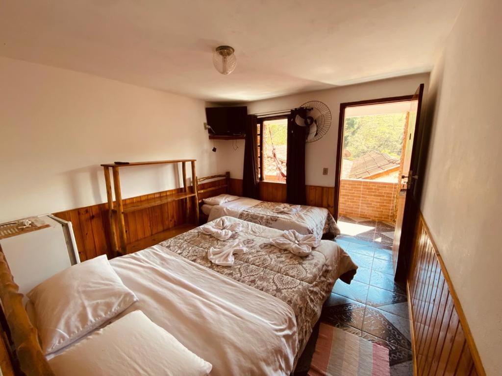 Classic Triple Room - Photo 1