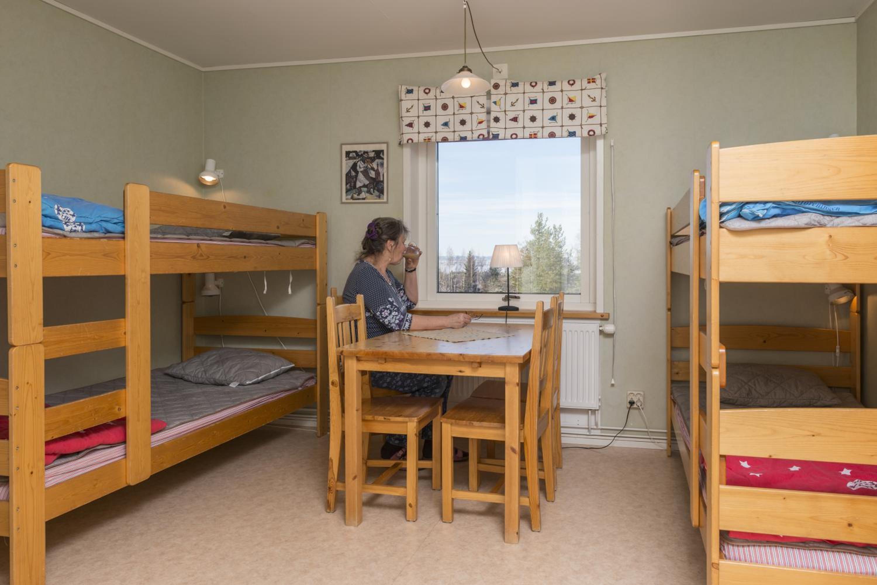 Quadruple Room - Pets Allowed - Photo 3