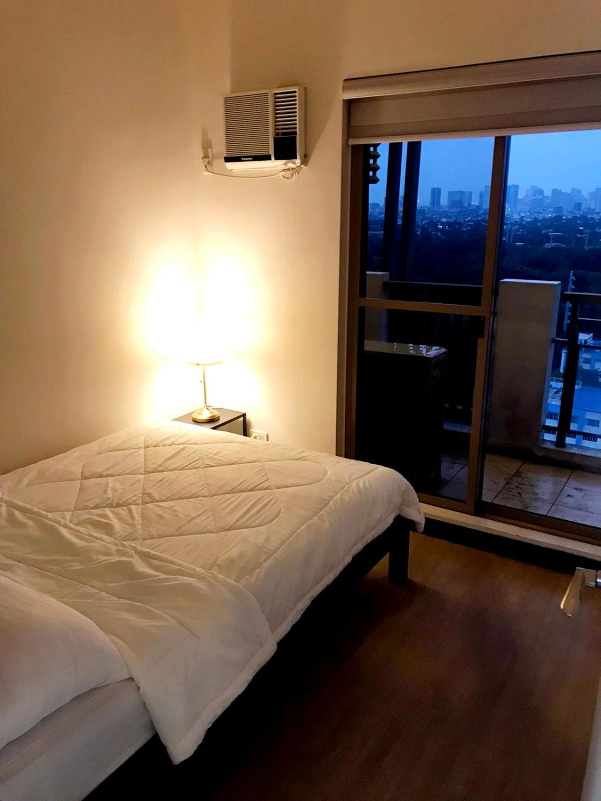 Two-Bedroom Apartment with Balcony