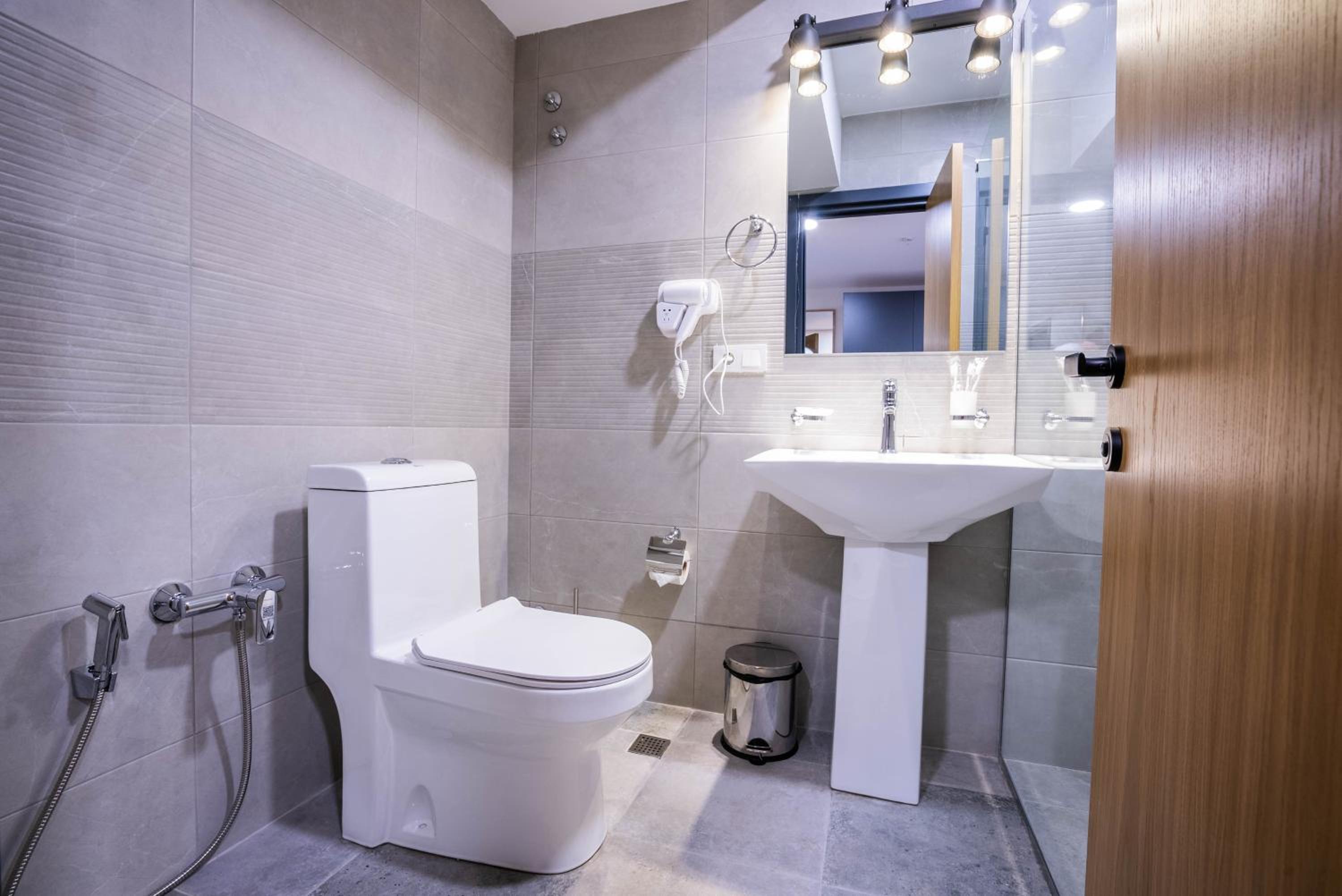 Deluxe Double or Twin Room - Photo 3
