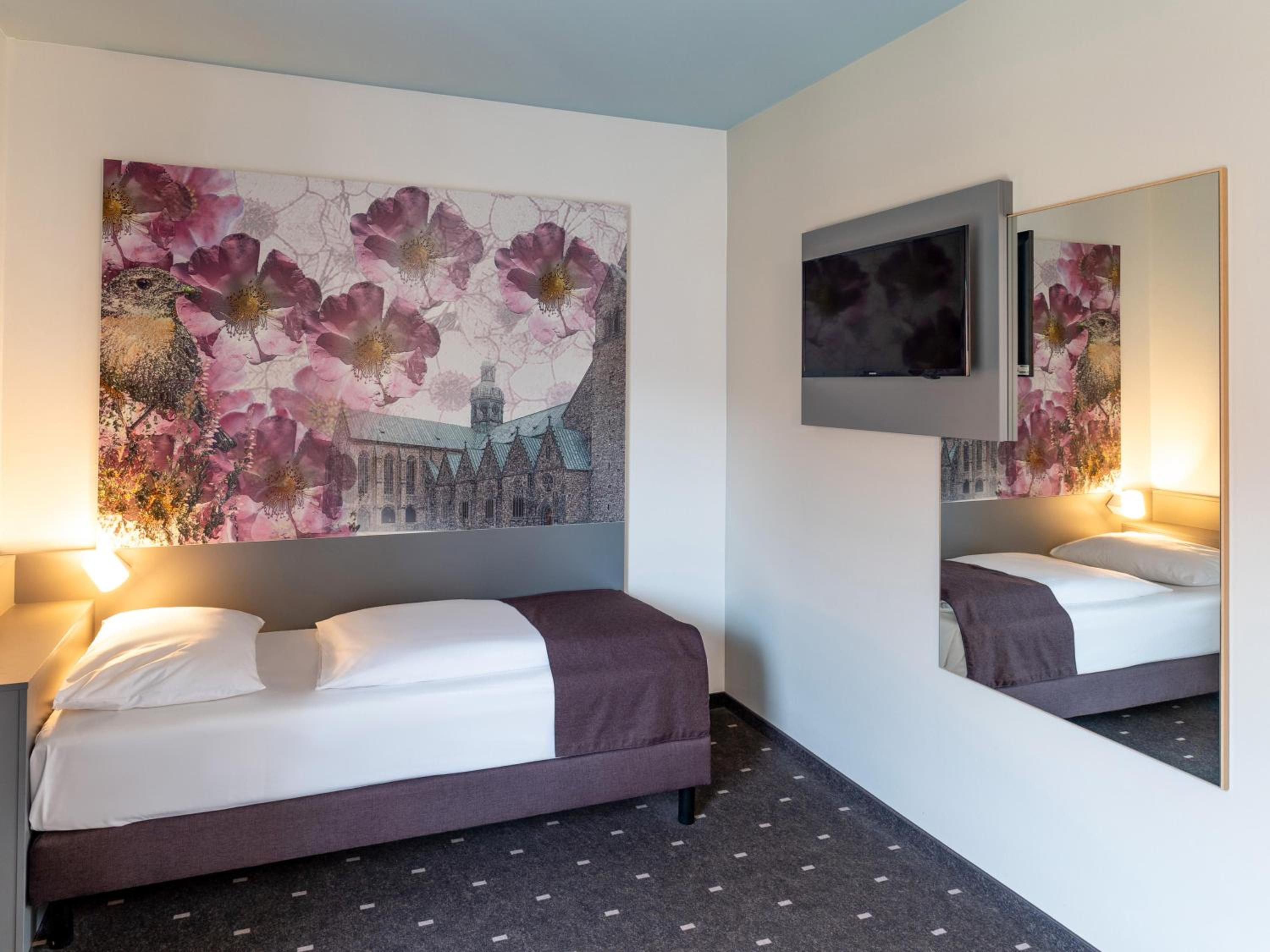 Single Room photo 3