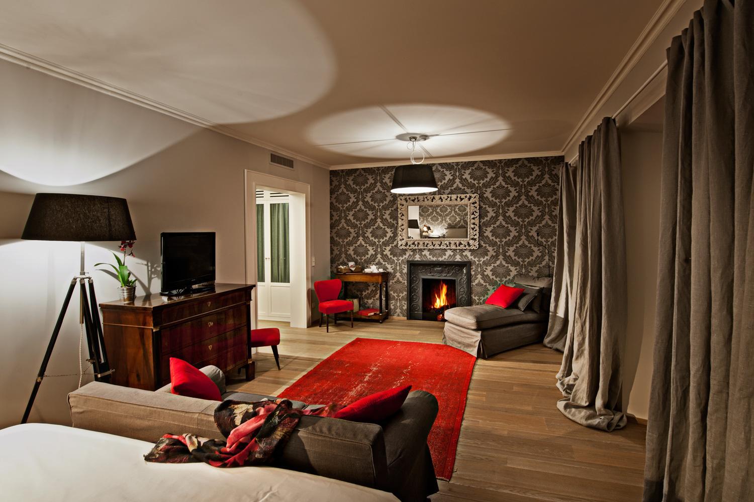 Queen Room photo 1