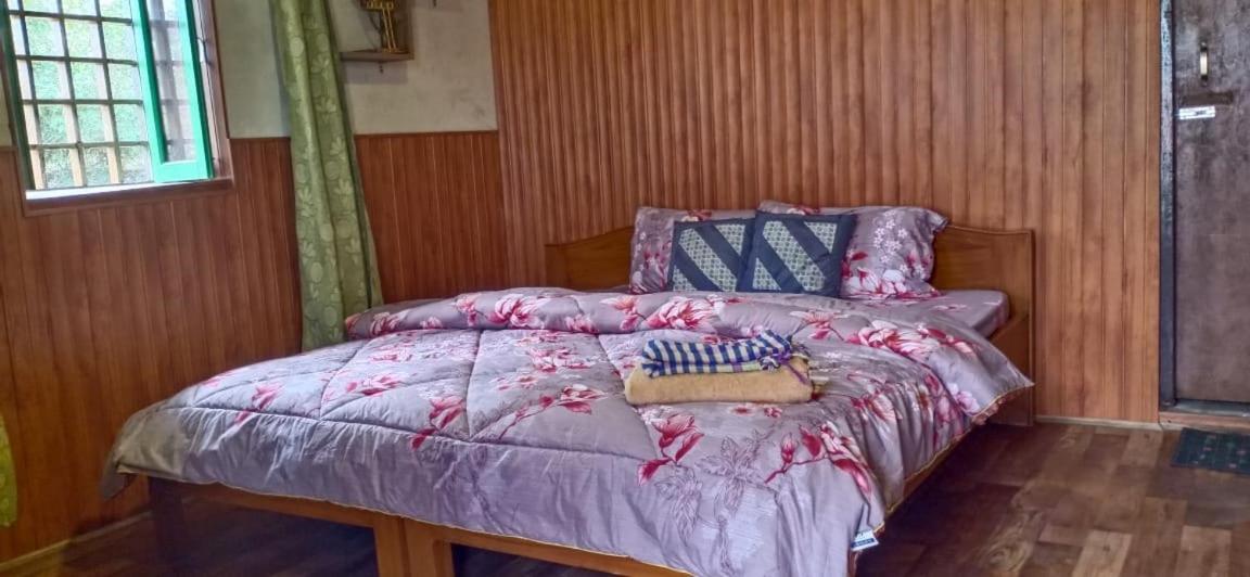 Standard King Room photo 1