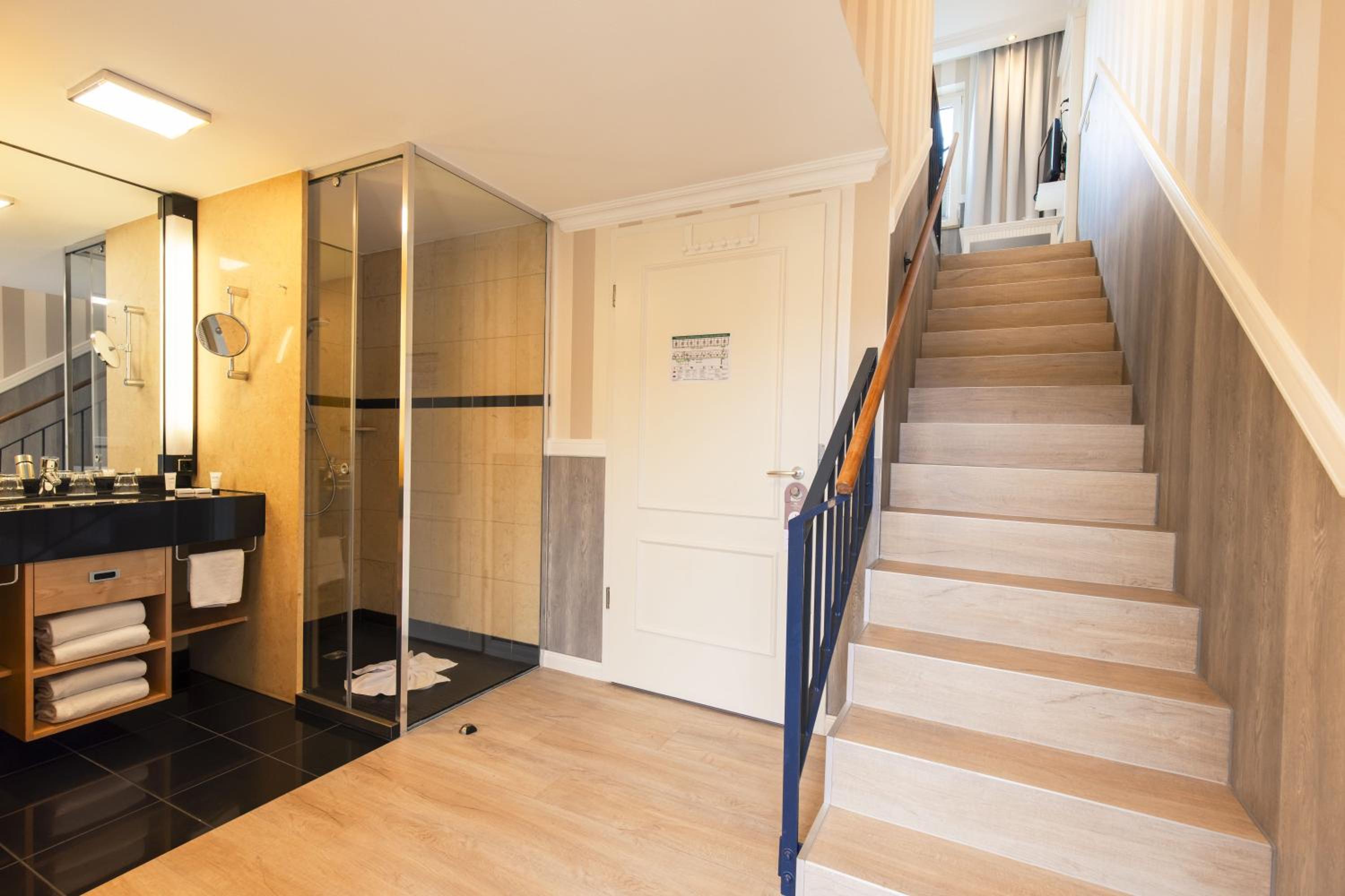 Maisonette - Photo 9