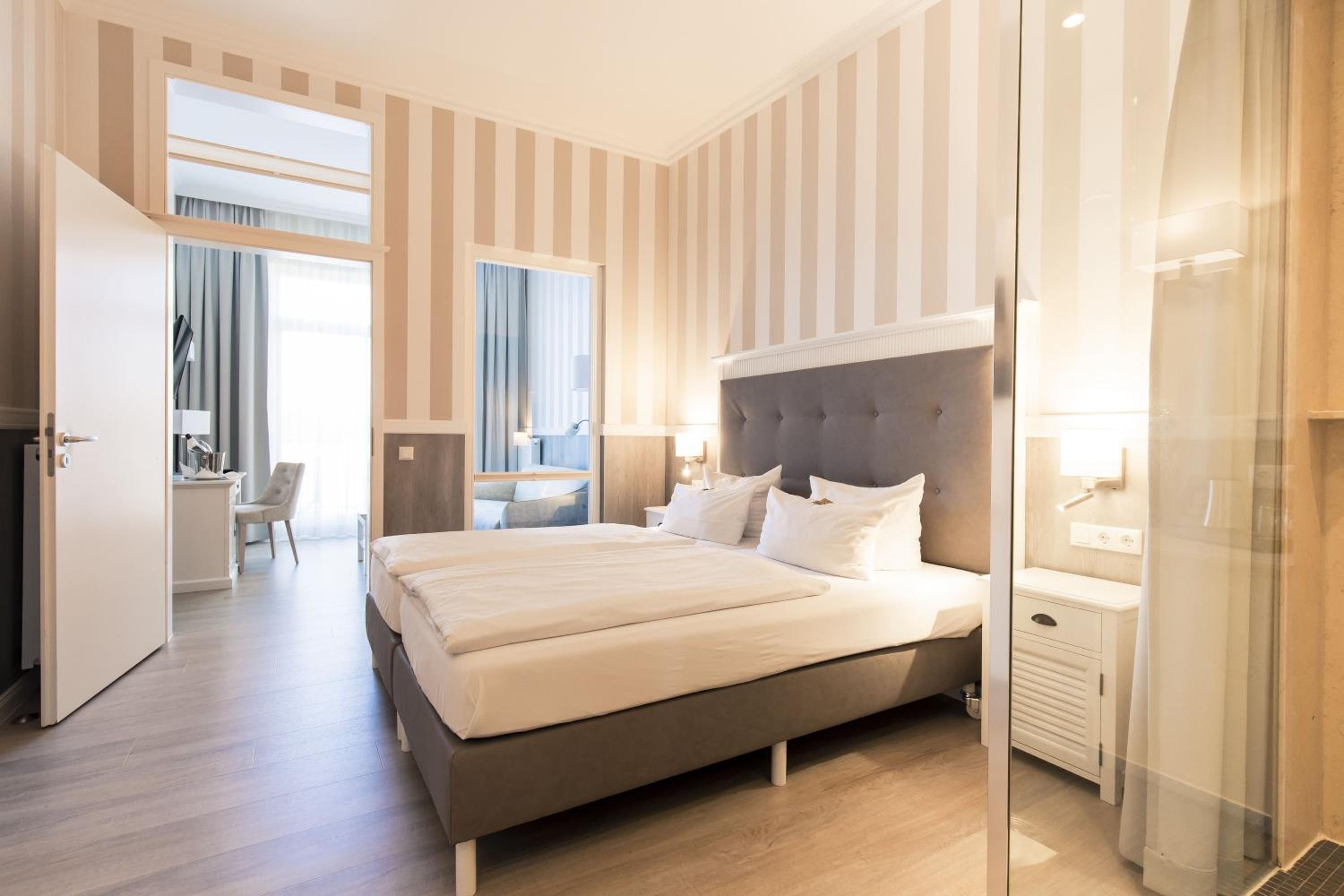 Junior Suite - Photo 7