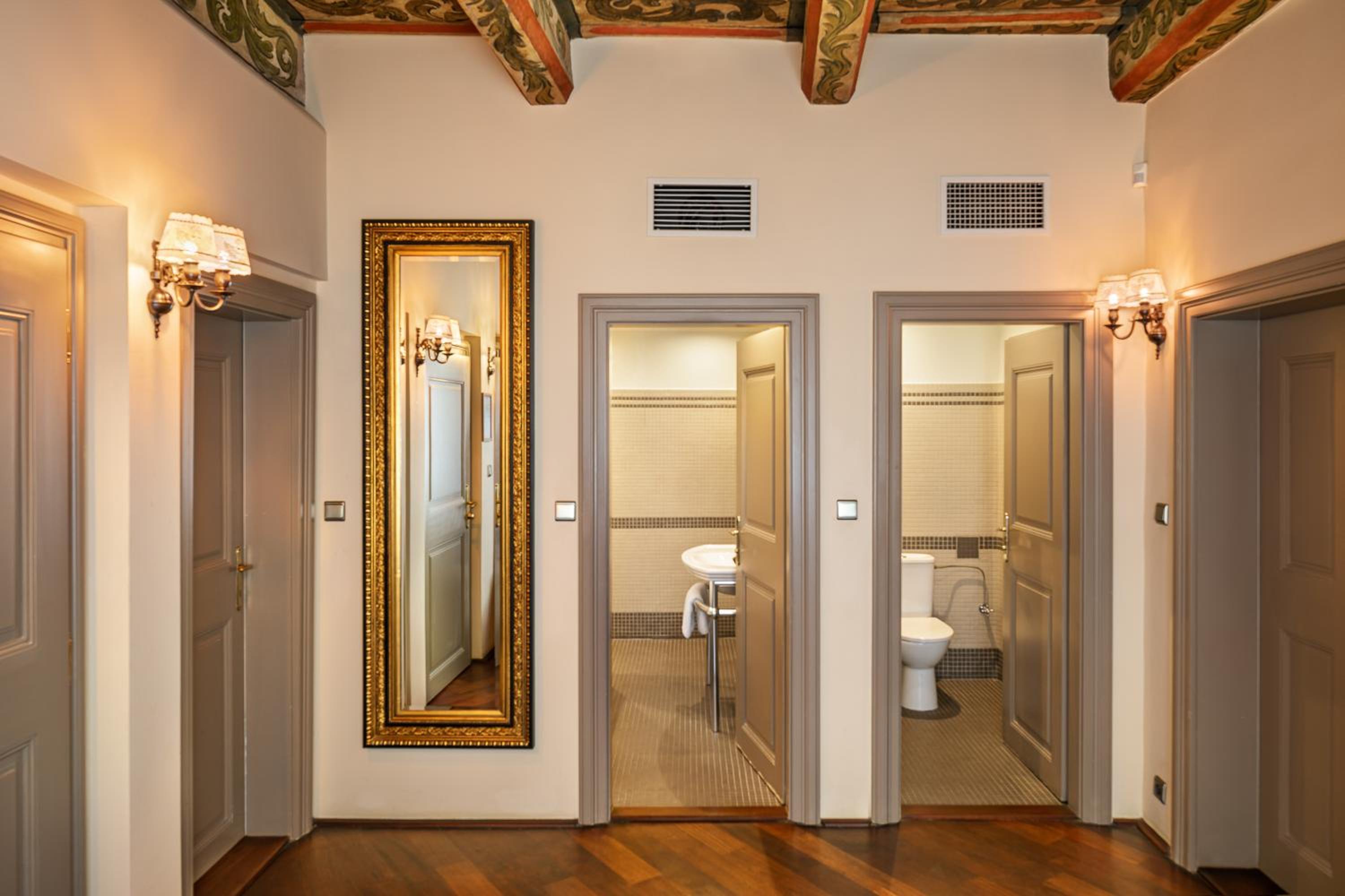 Goliath Suite - Photo 8