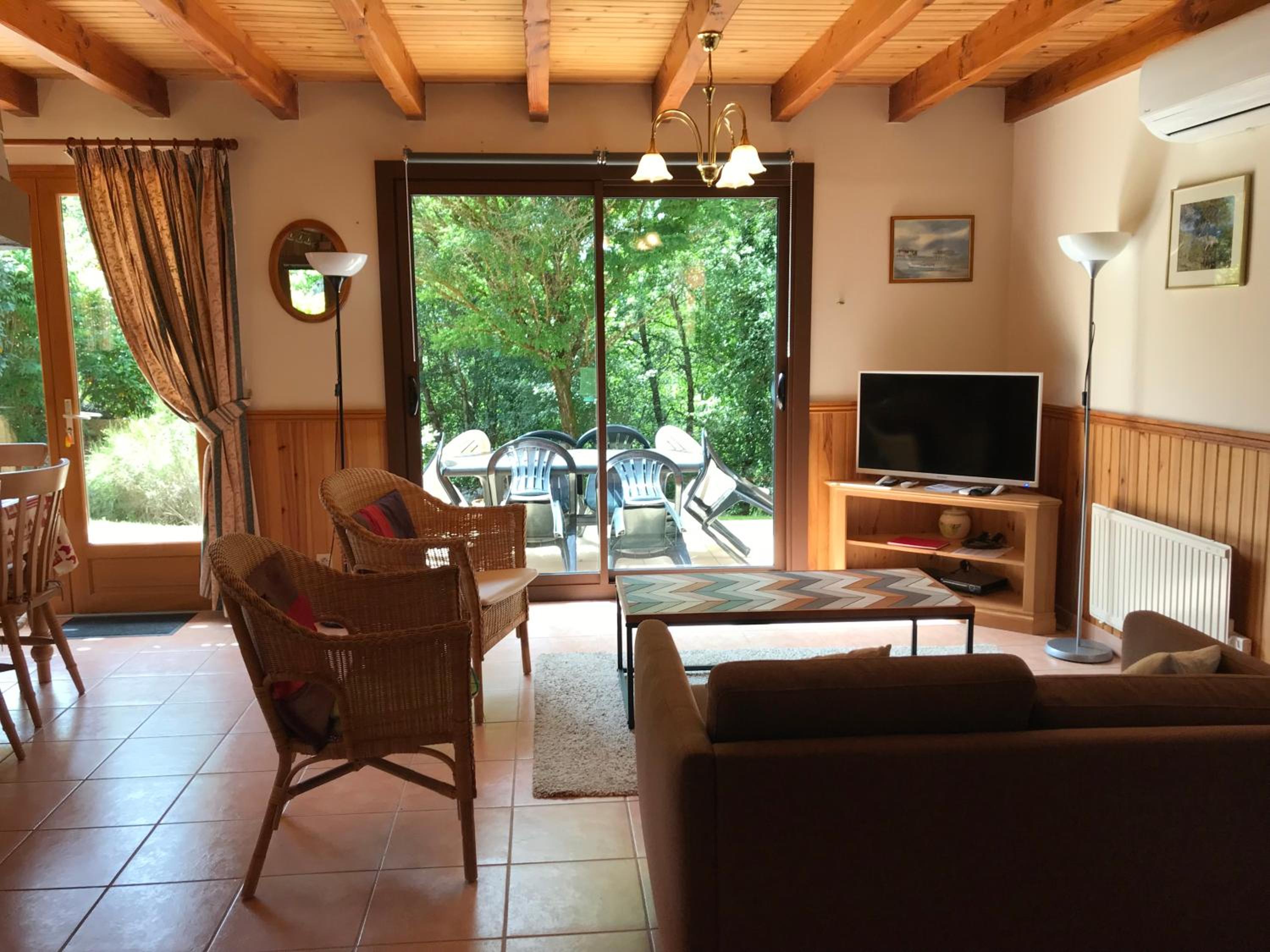 Three-Bedroom Chalet photo 1