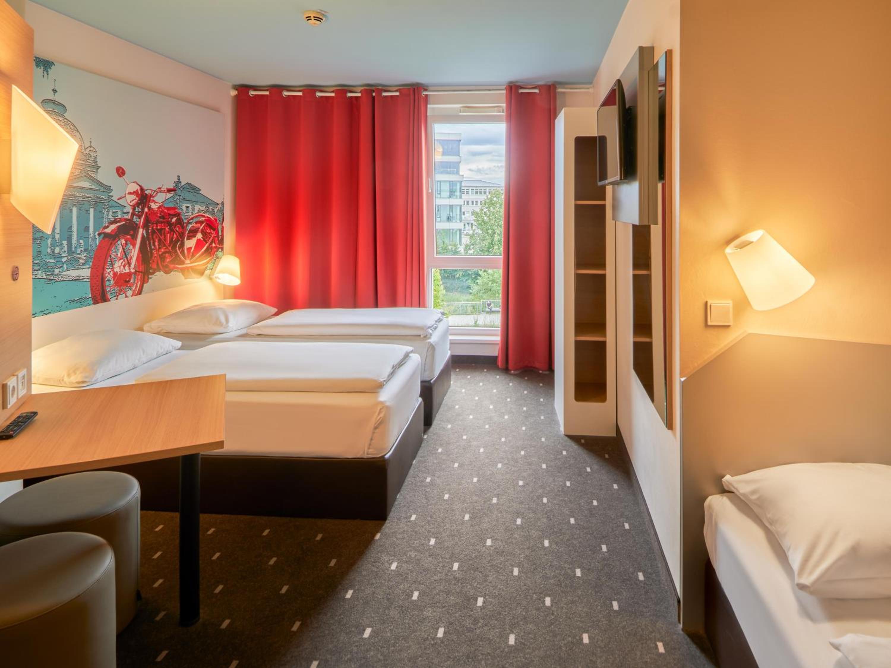 Triple Room - Photo 1