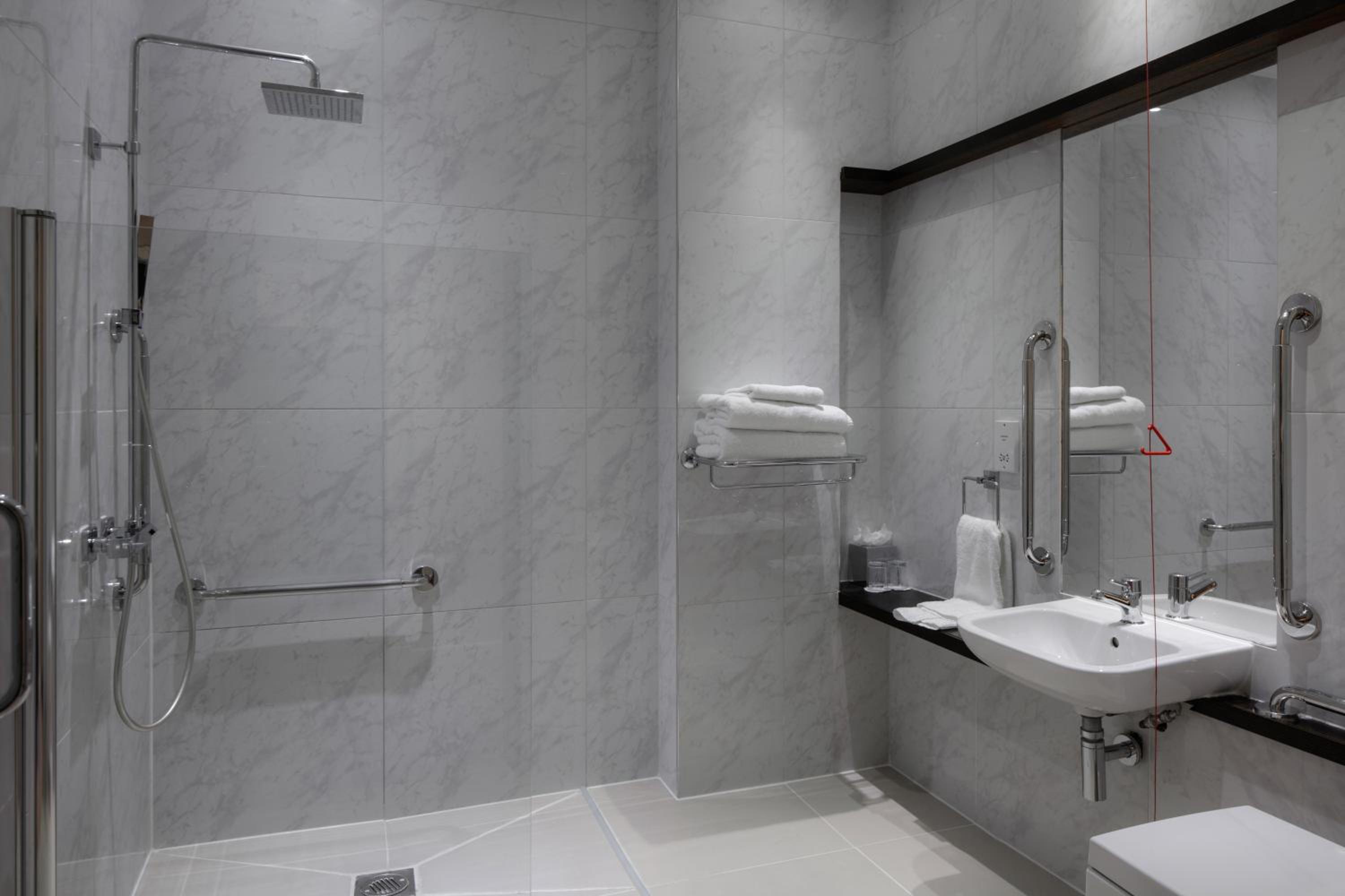 Twin Room - Mobility Access