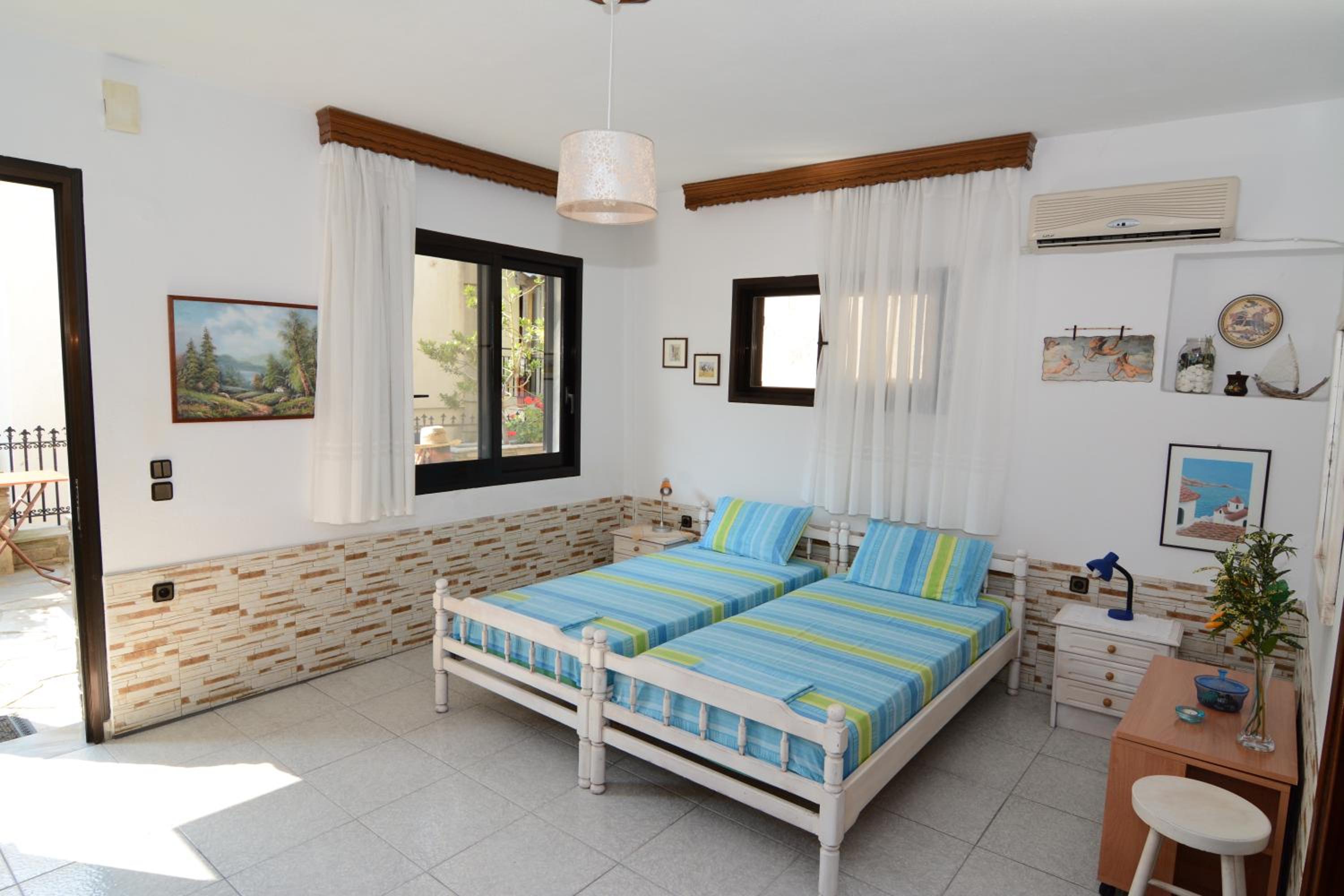 Studio - Ground Floor