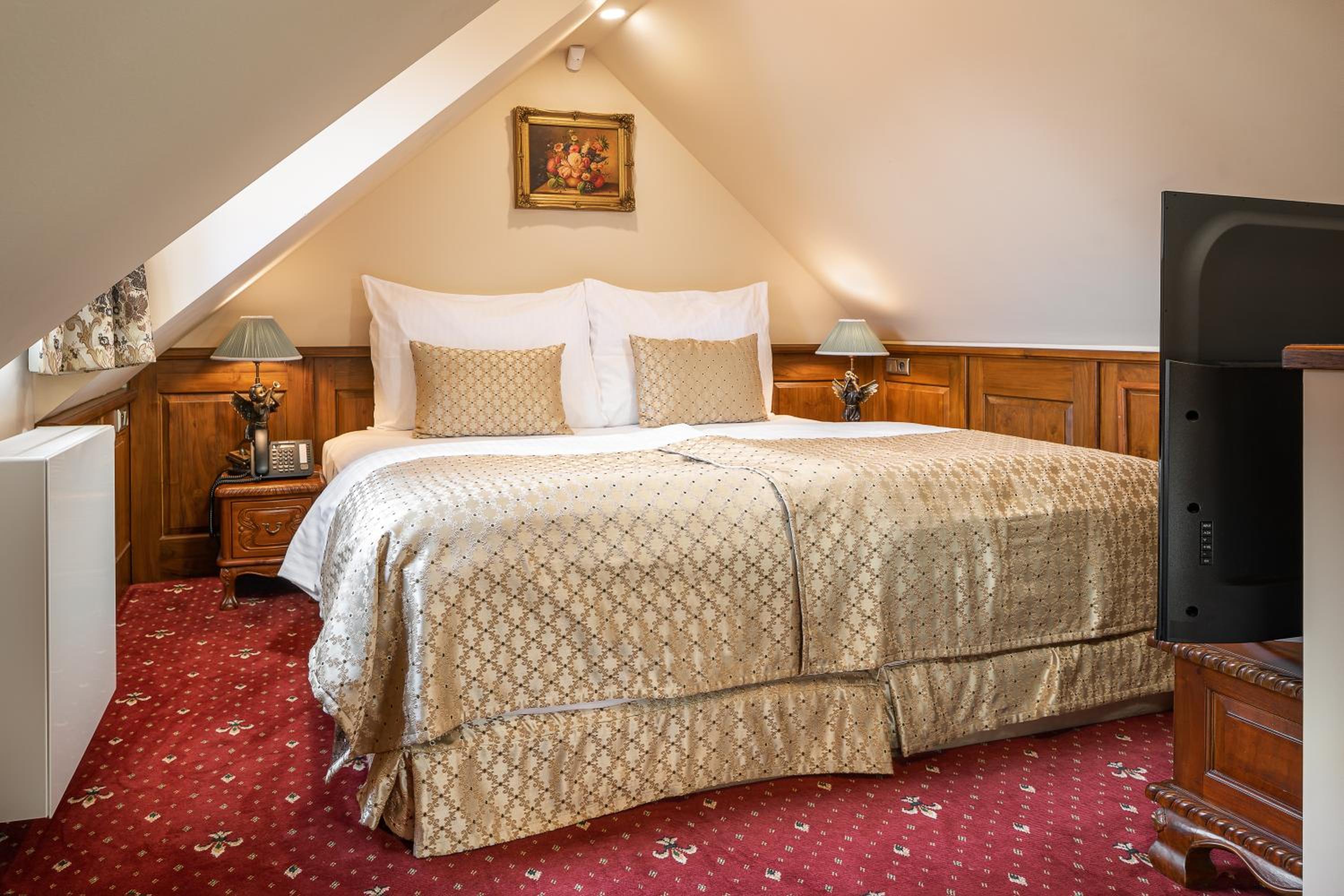 Superior Double Room - Photo 4