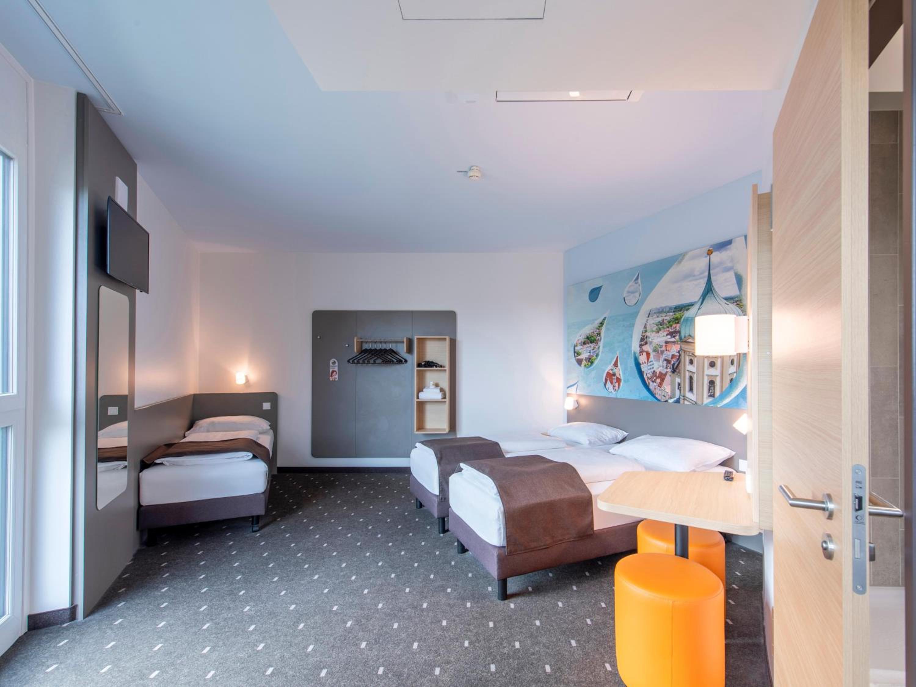 Triple Room