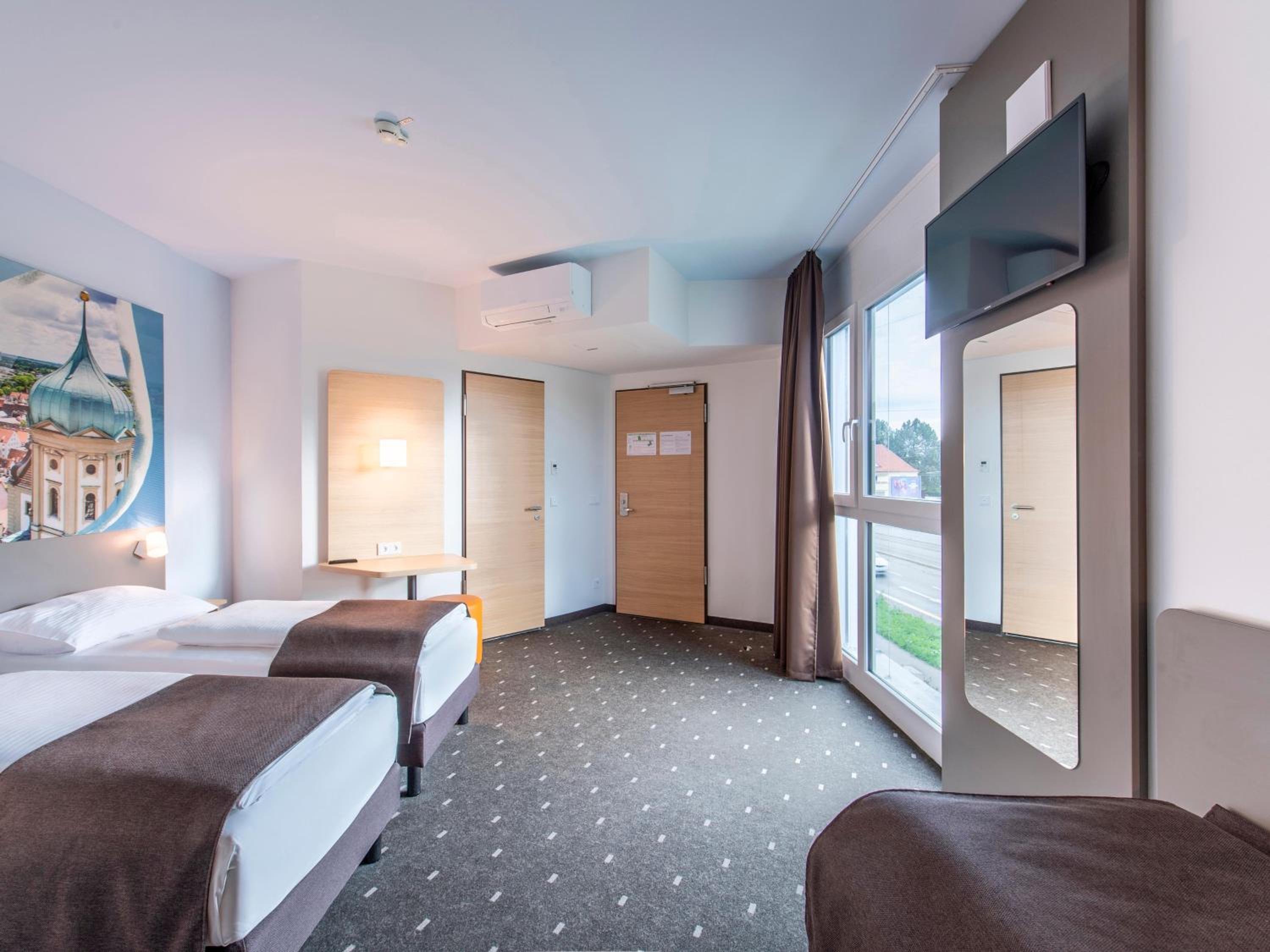 Triple Room