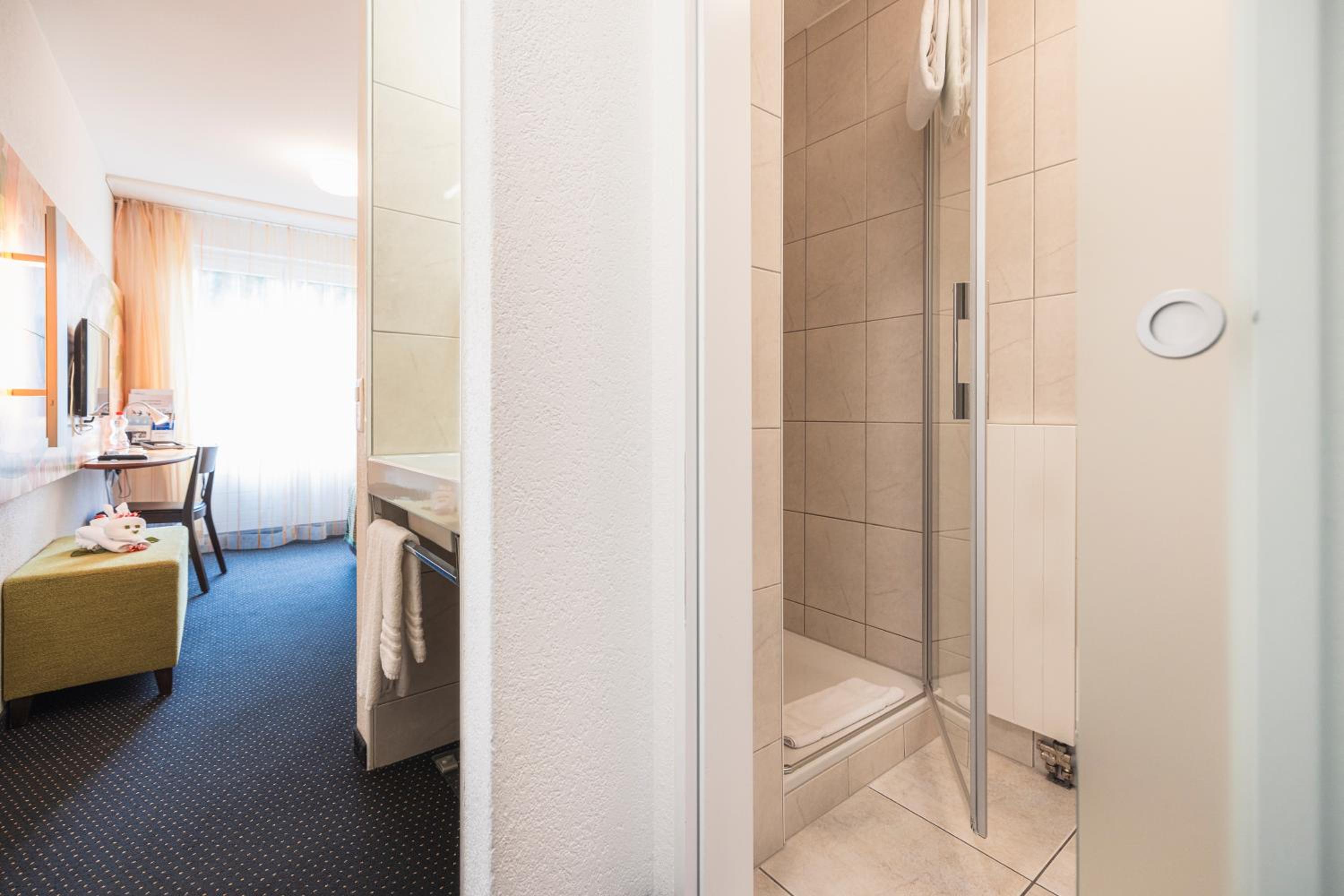 Standard Single Room photo 2