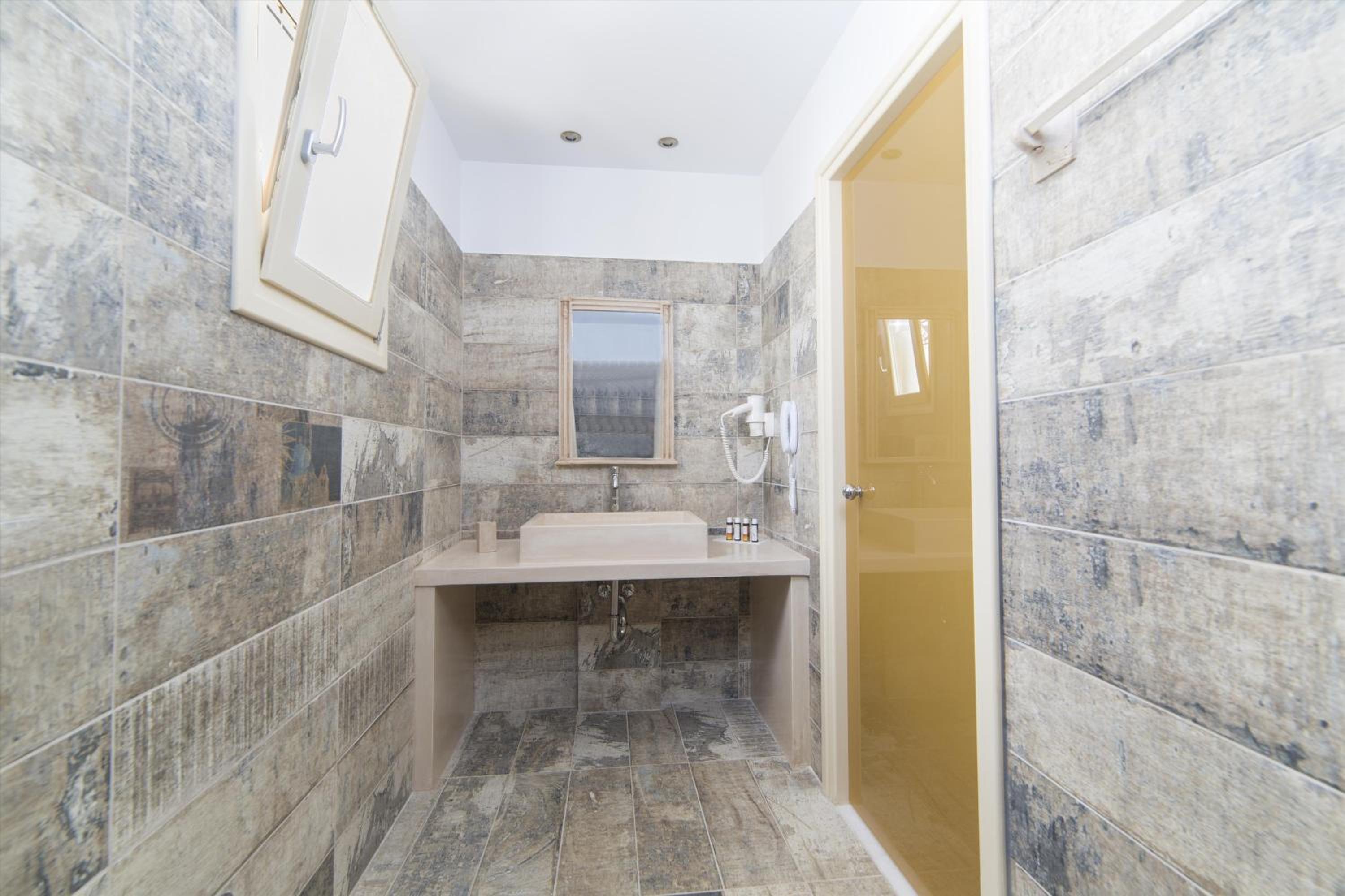 Triple Room - Photo 3