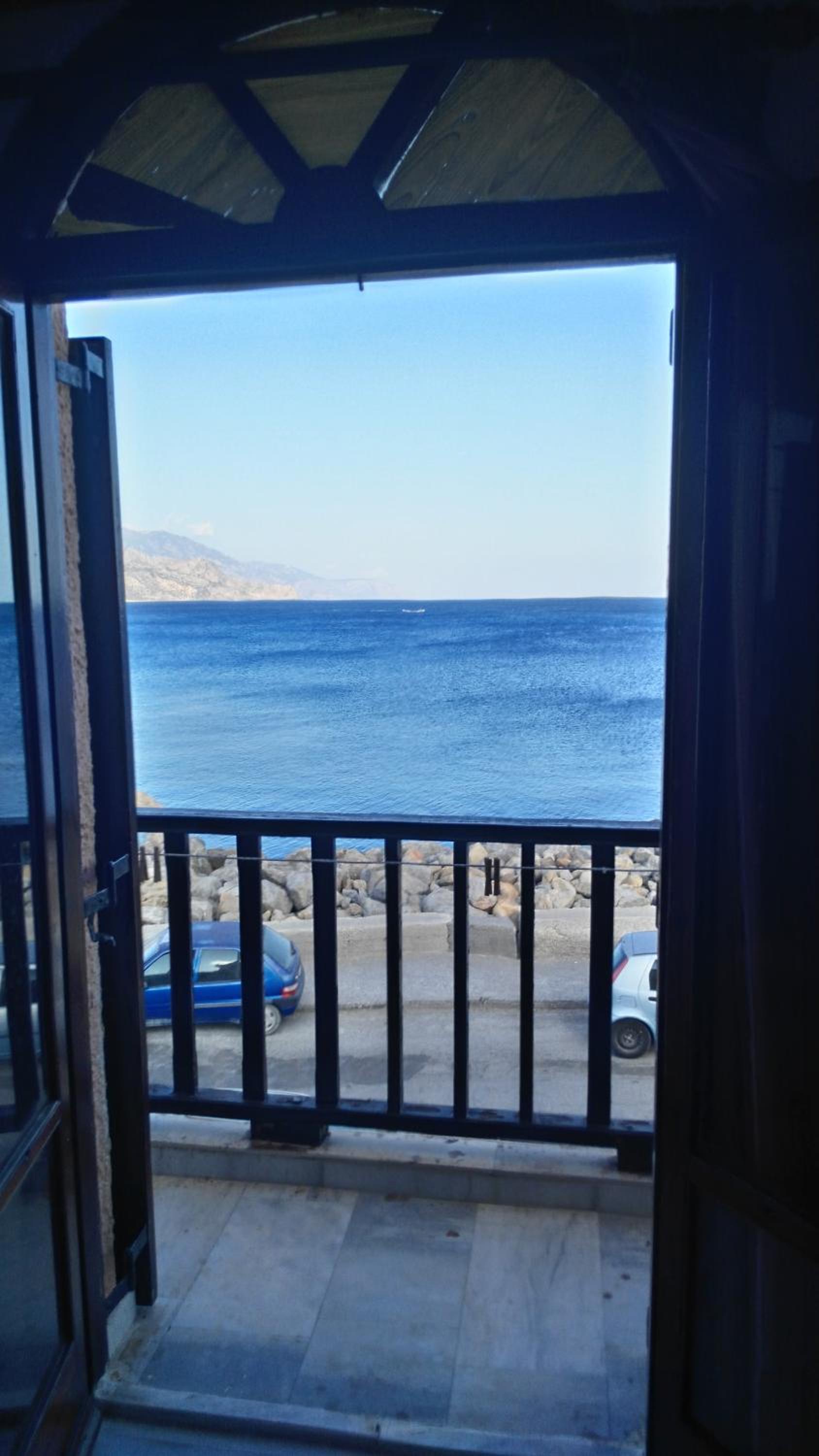 Double or Twin Room with Sea View photo 3