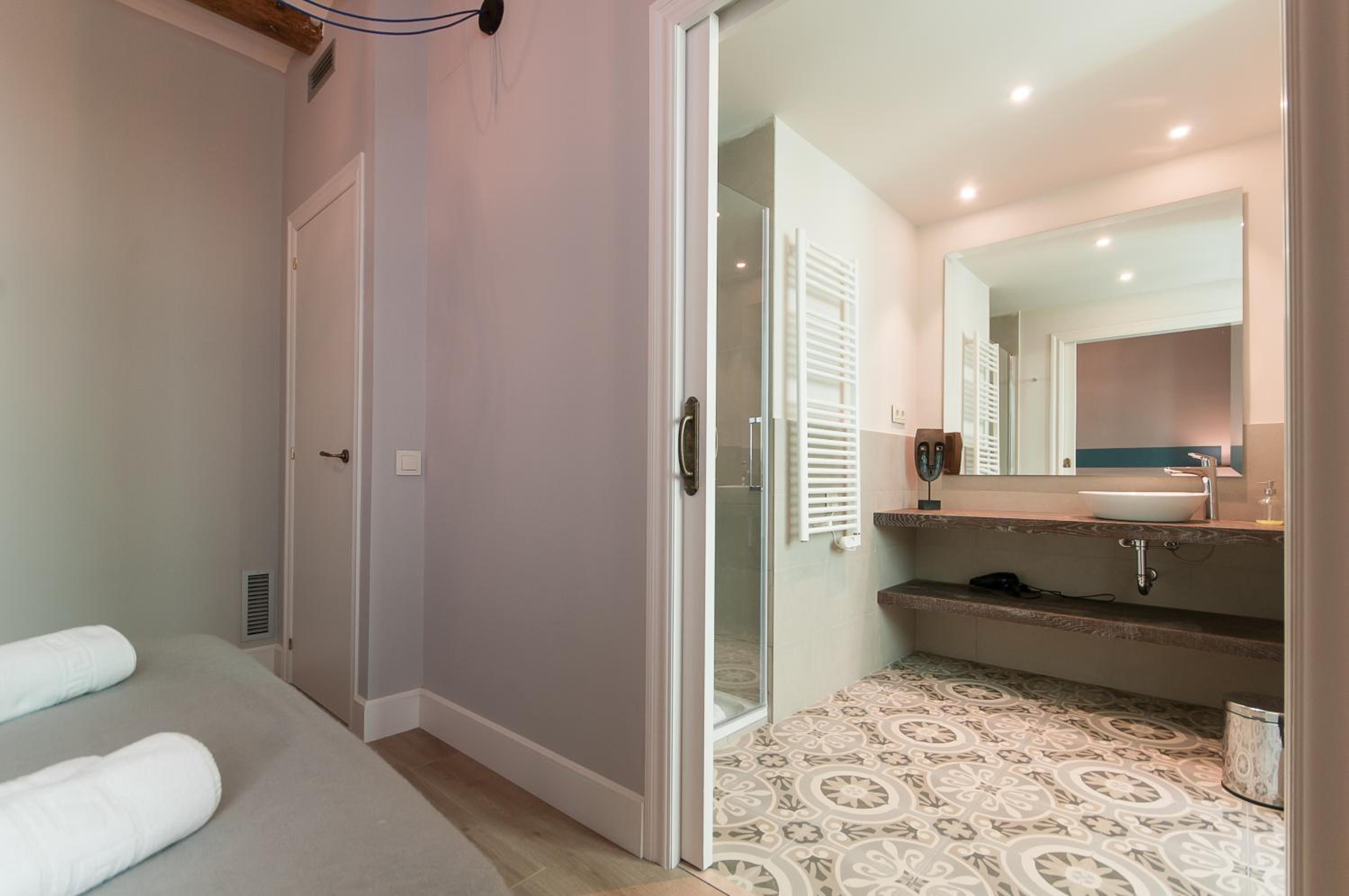 Superior Two-Bedroom Apartment photo 3