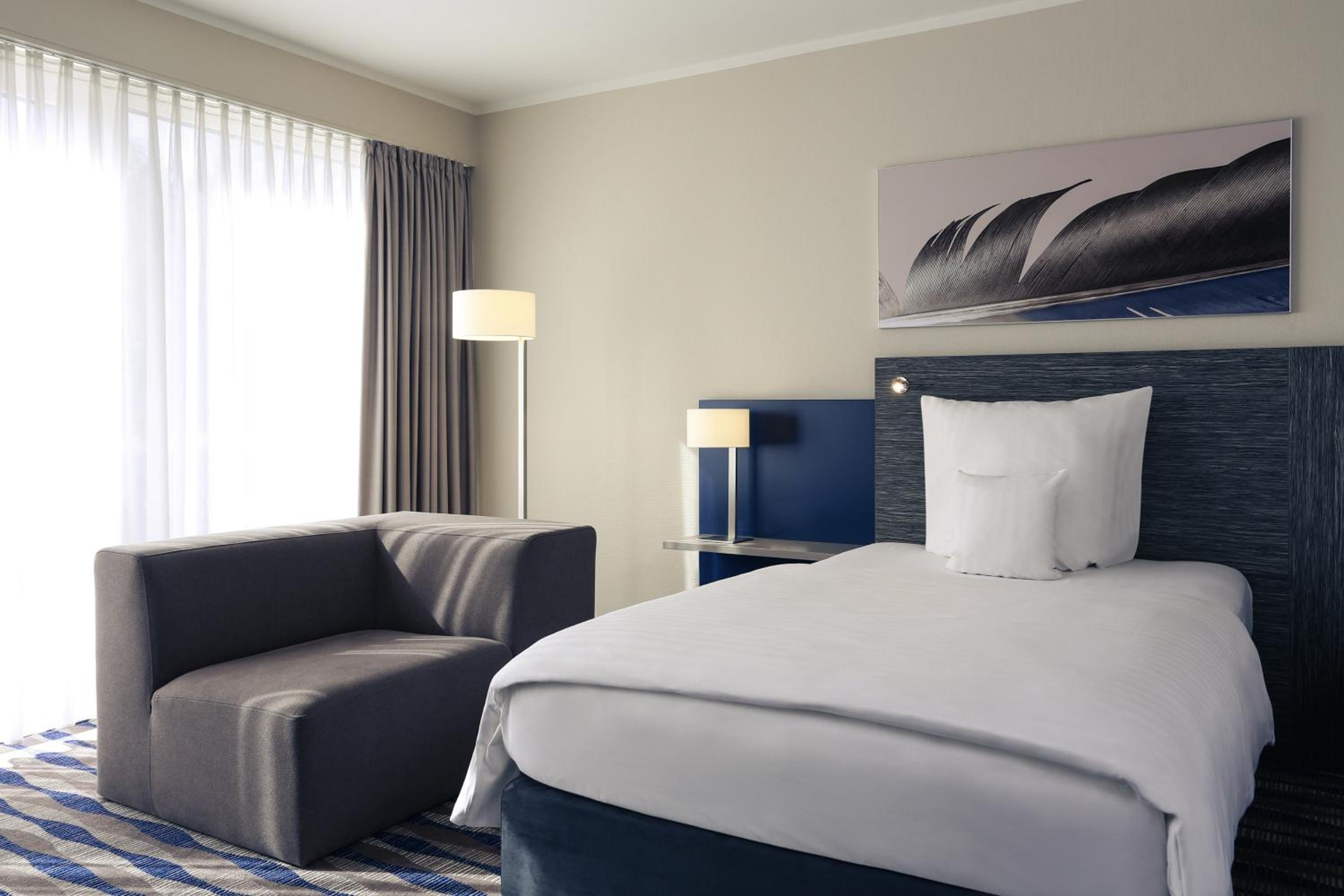 Single Room photo 2