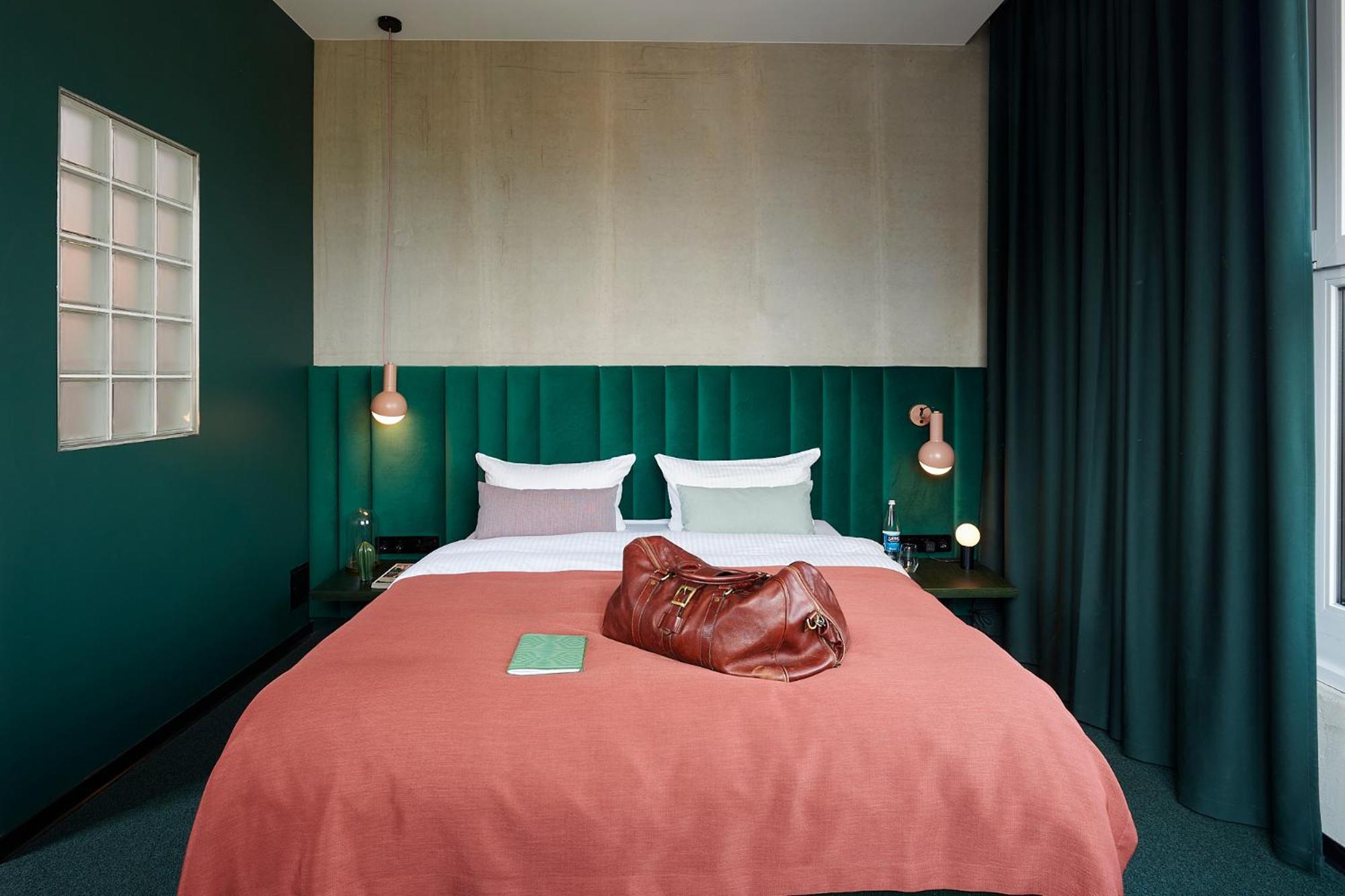 Standard Double Room - Photo 1