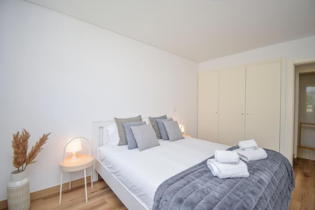 One-Bedroom Apartment photo 3