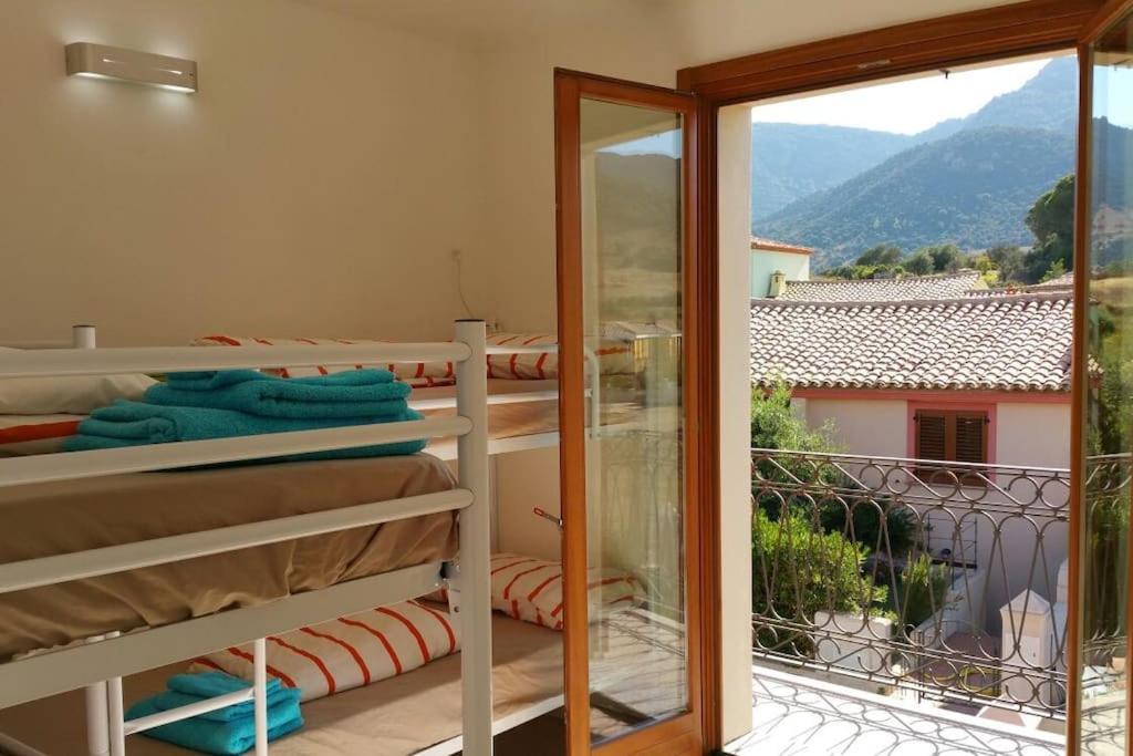 Villa photo 2