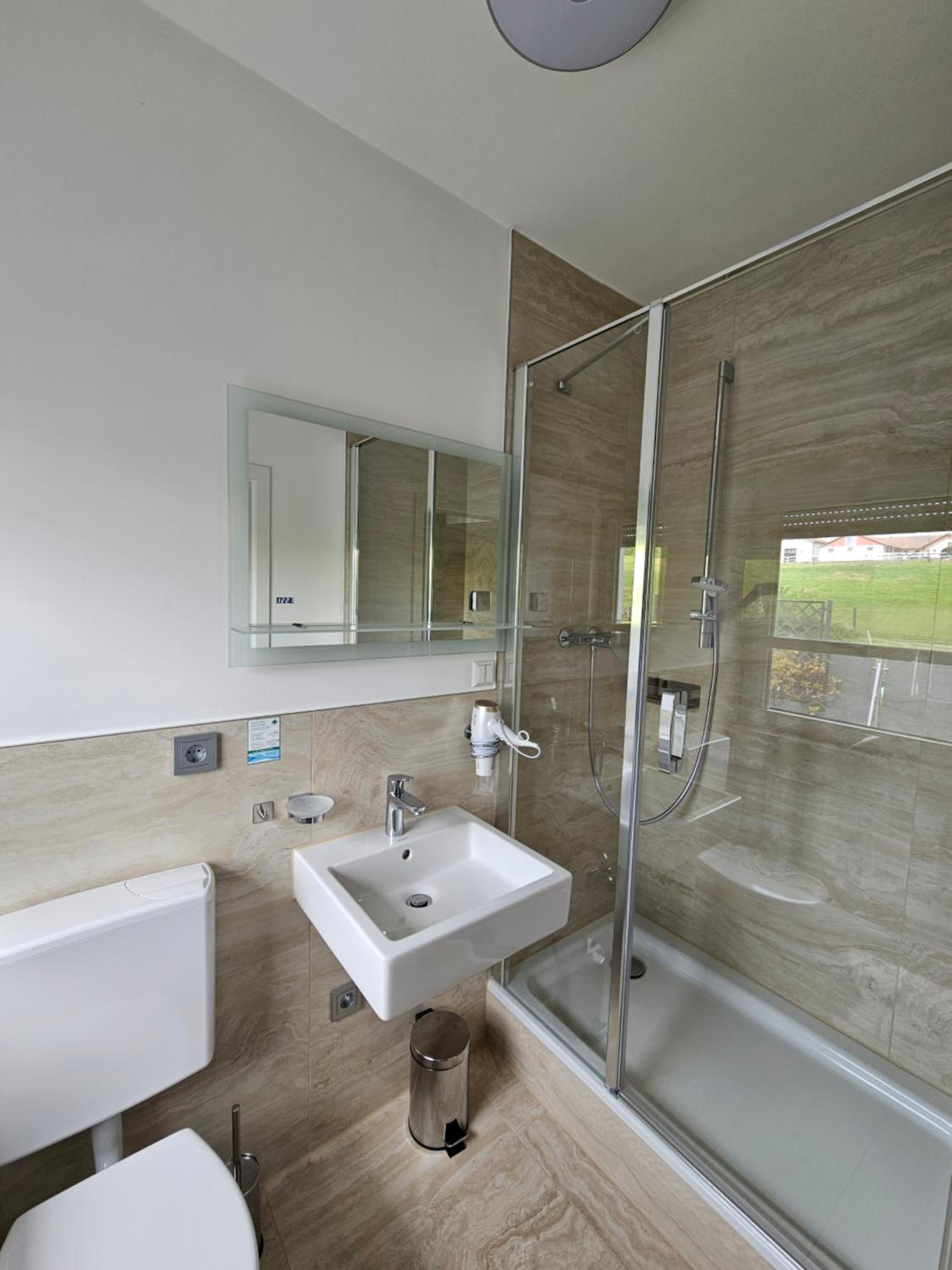 Single Room with Balcony photo 3