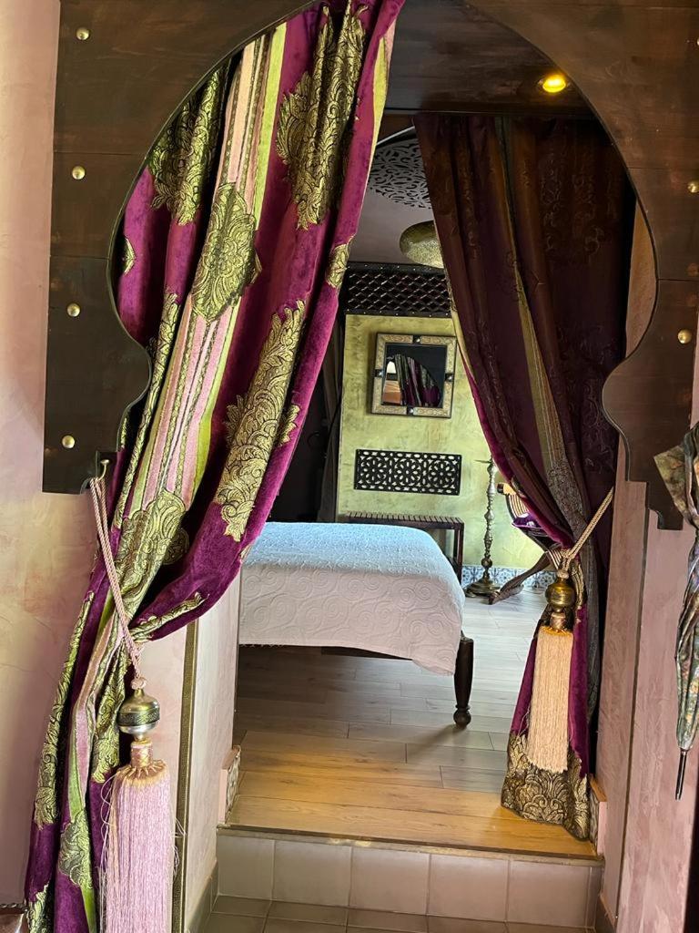 Deluxe Junior Suite - Photo 1