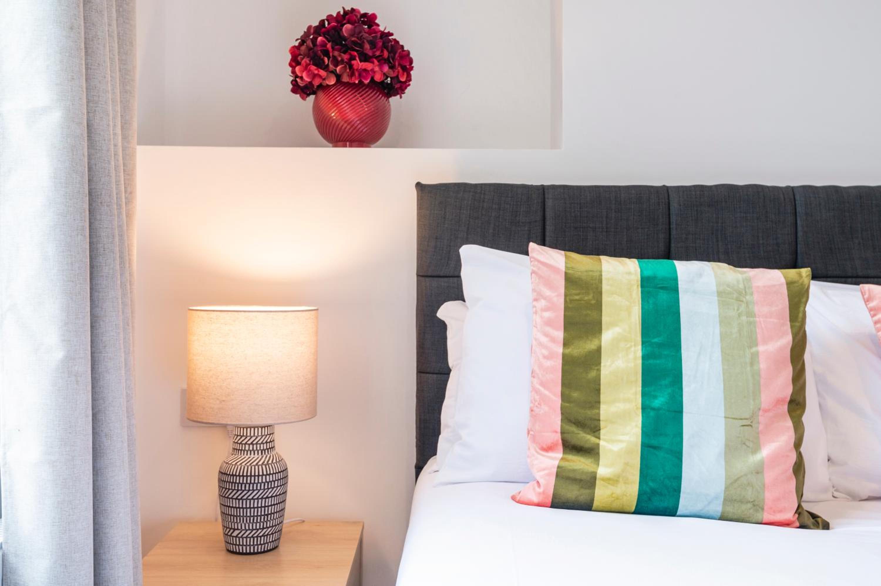 Studio Apartment photo 3