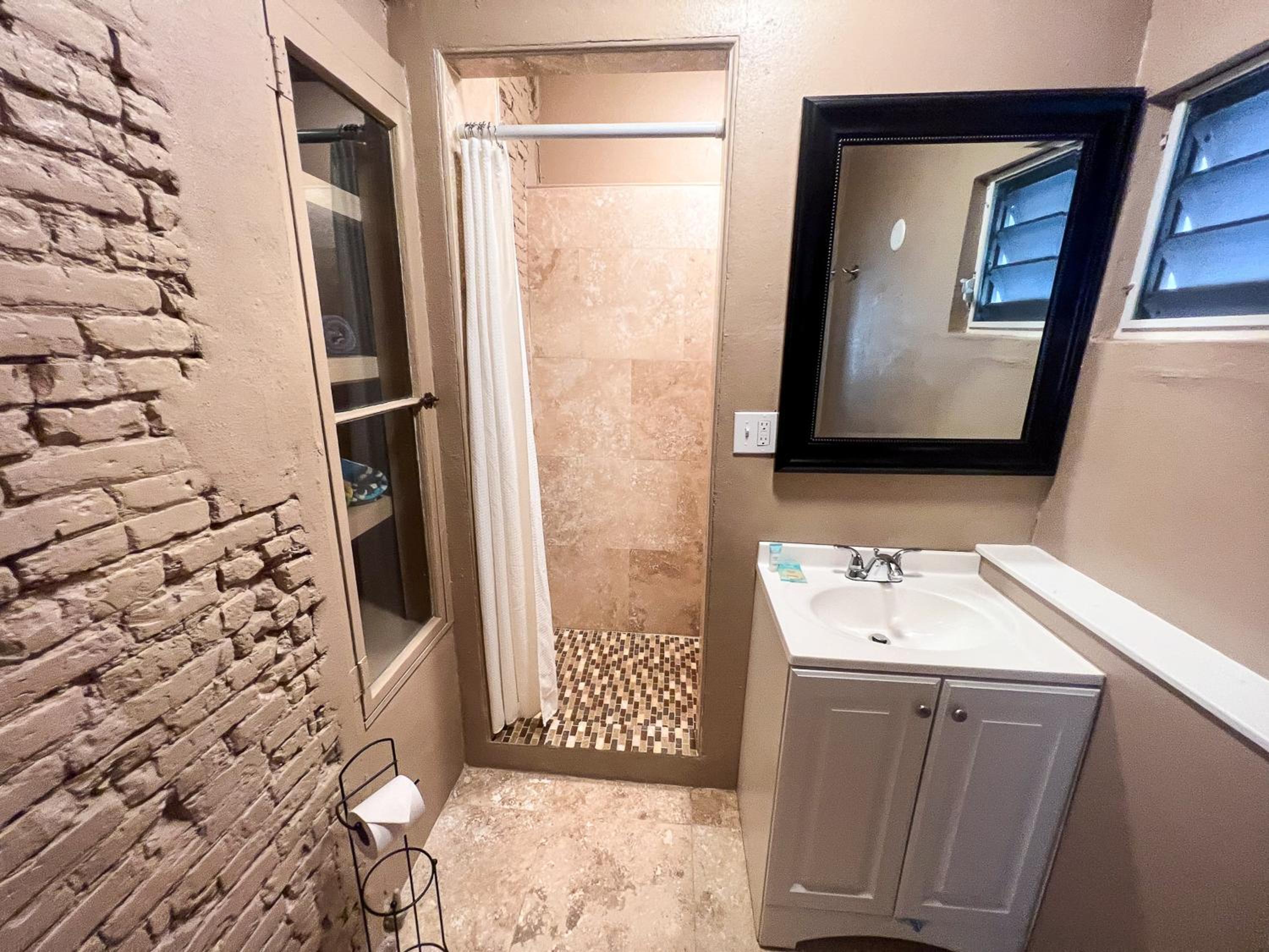 Two-Bedroom Suite - Photo 1