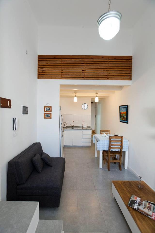 One-Bedroom Apartment photo 3