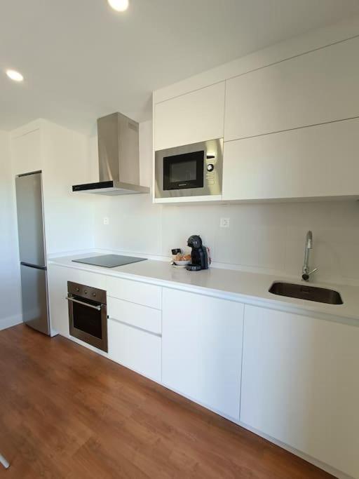Apartment With Sea View photo 2