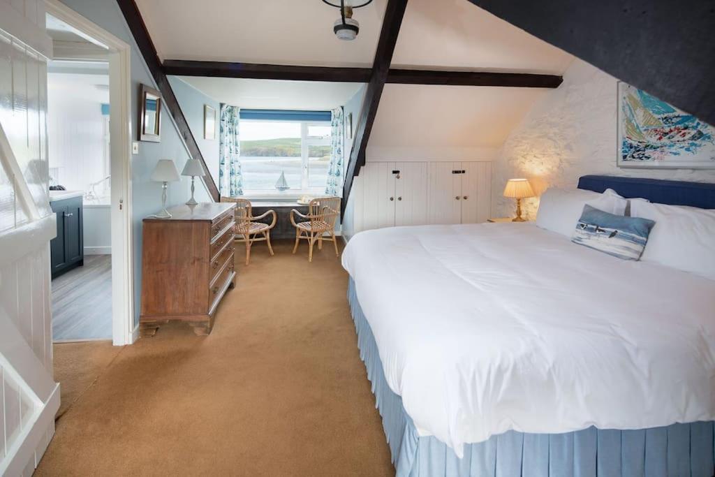 Four-Bedroom House photo 1