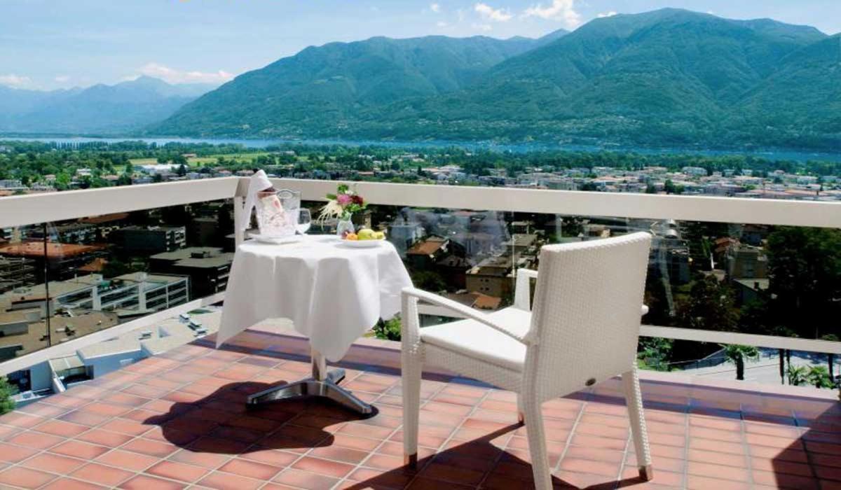 Single Room with Balcony and Lake View photo 2
