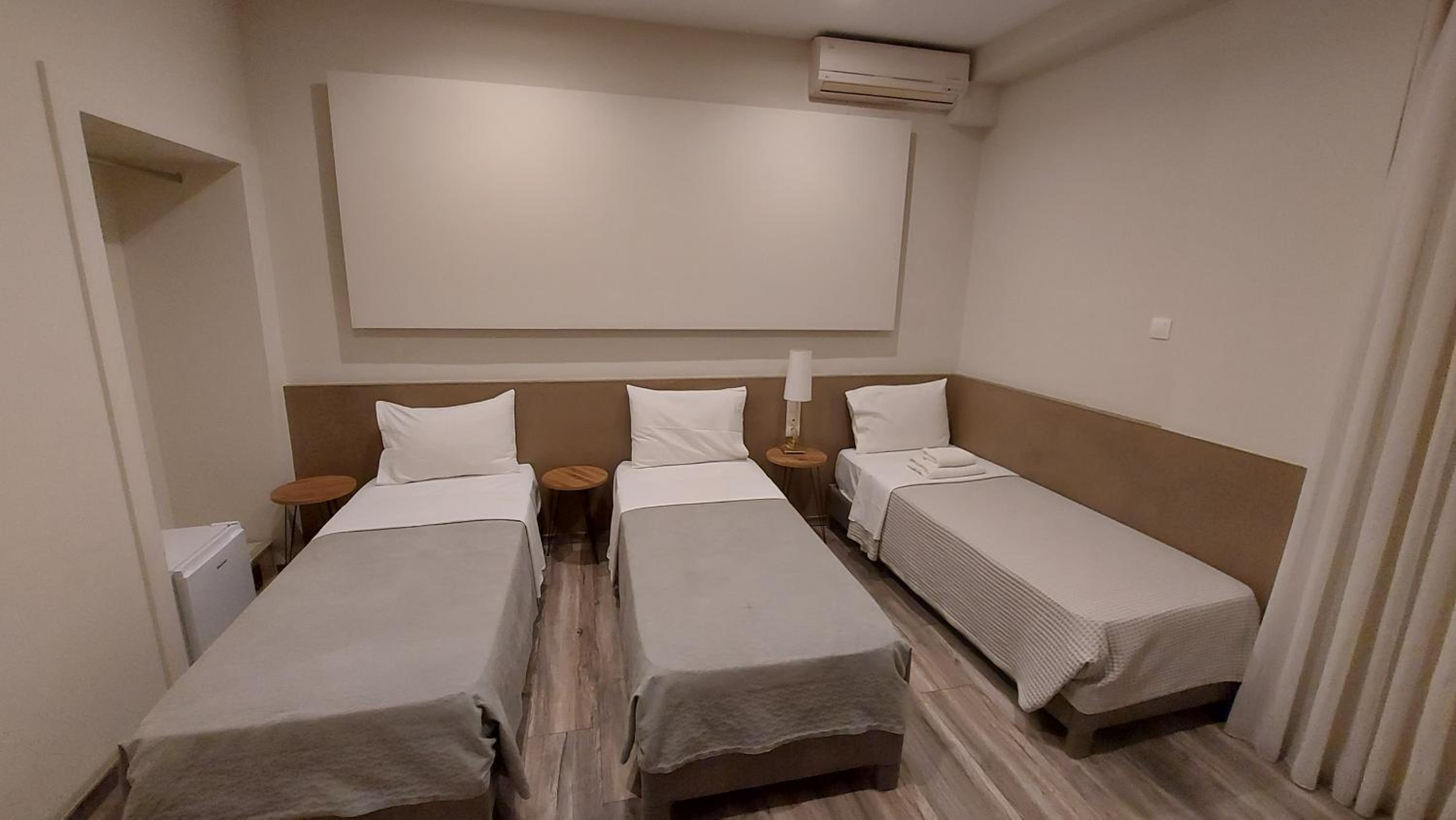 Triple Room - Photo 6