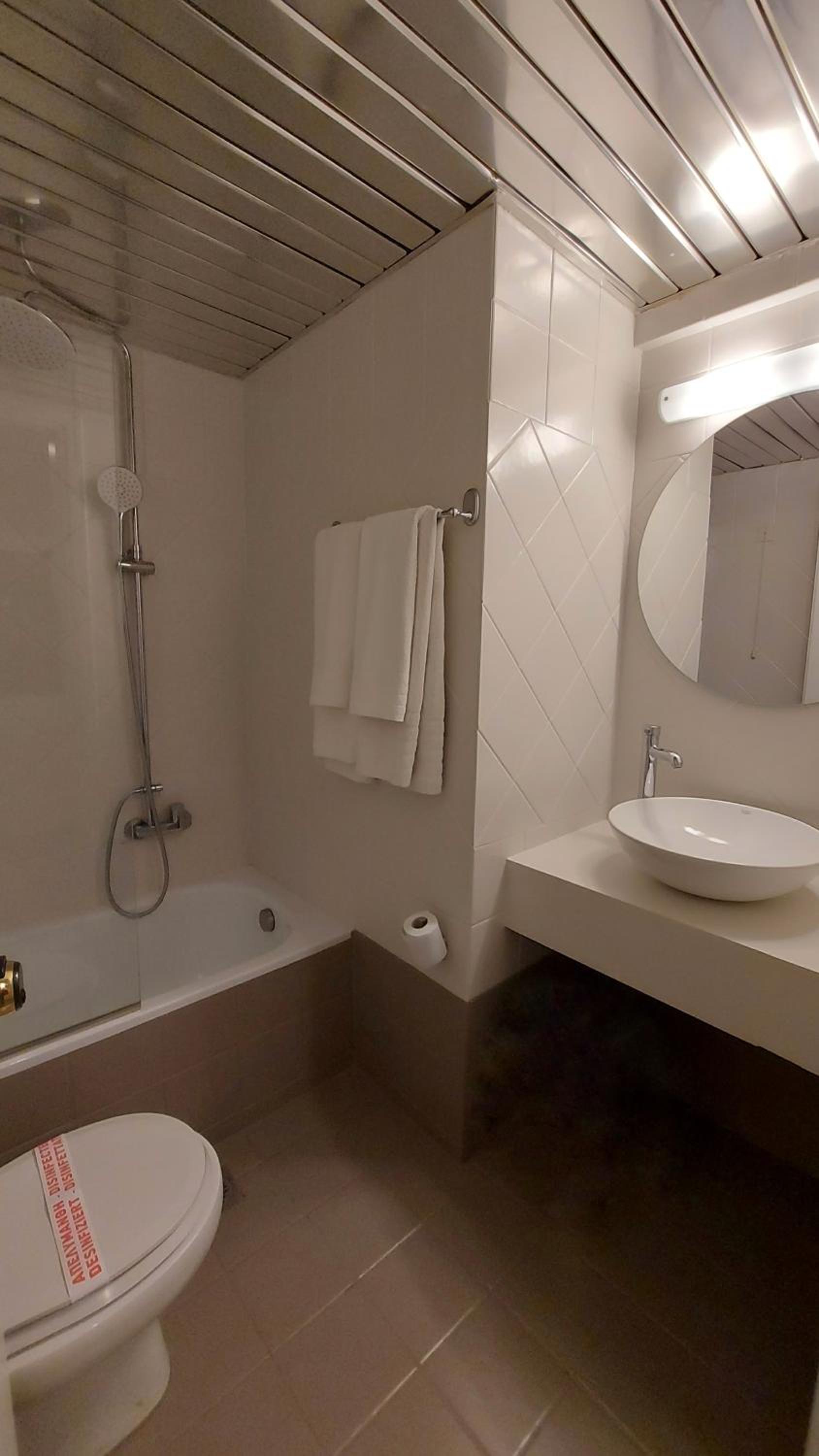 Triple Room - Photo 3