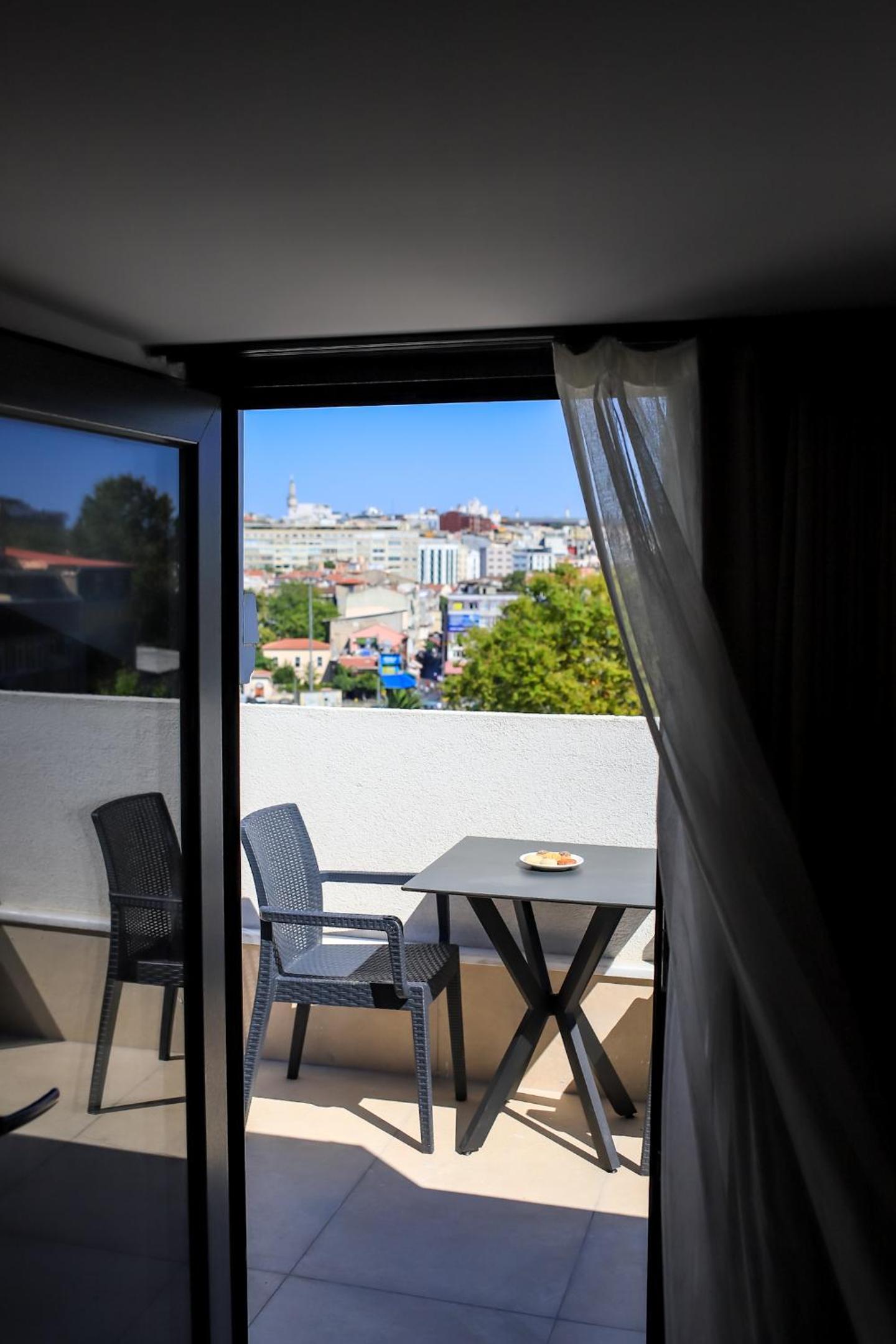 Suite with Terrace photo 2