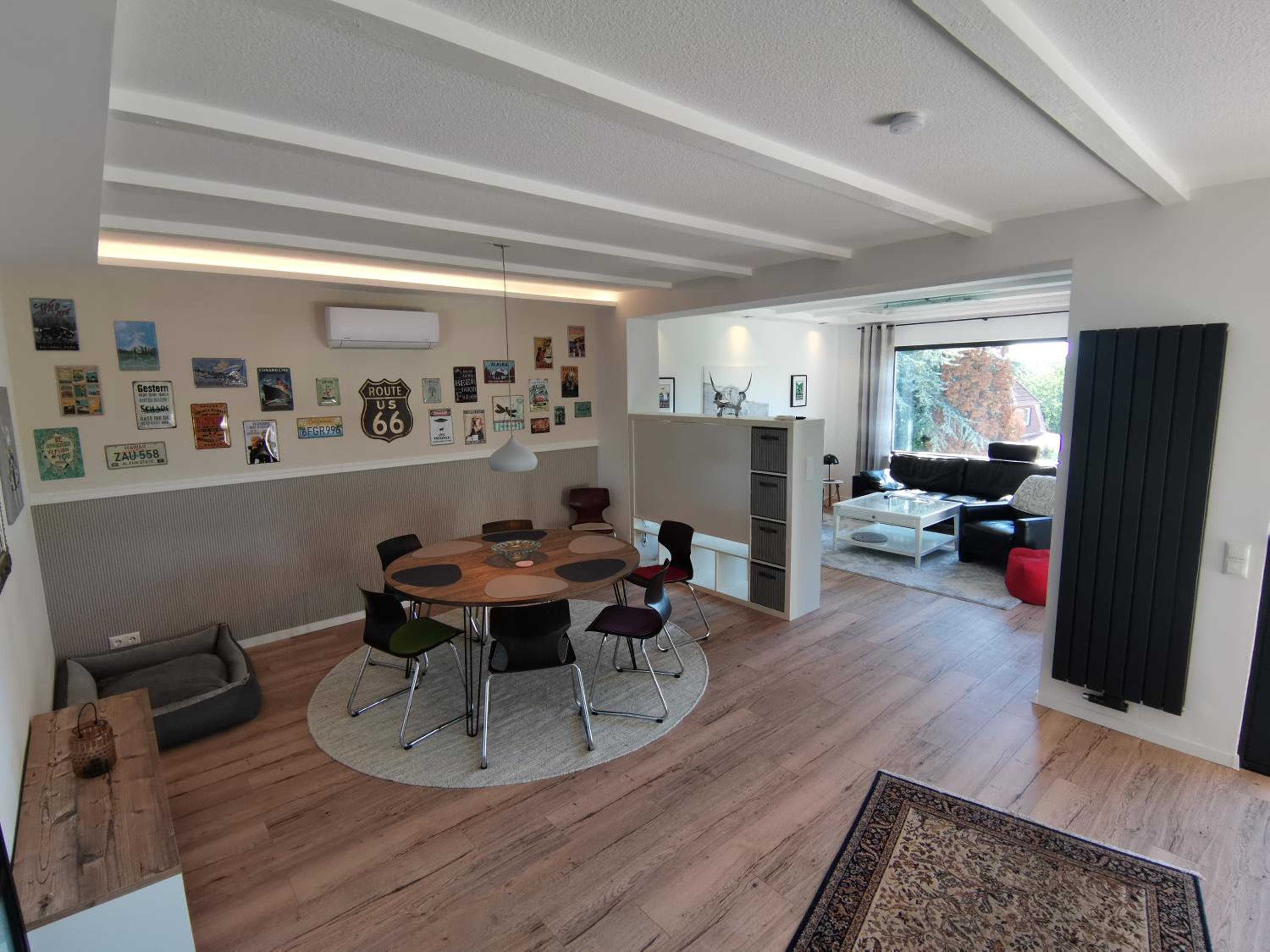 Three-Bedroom House photo 2