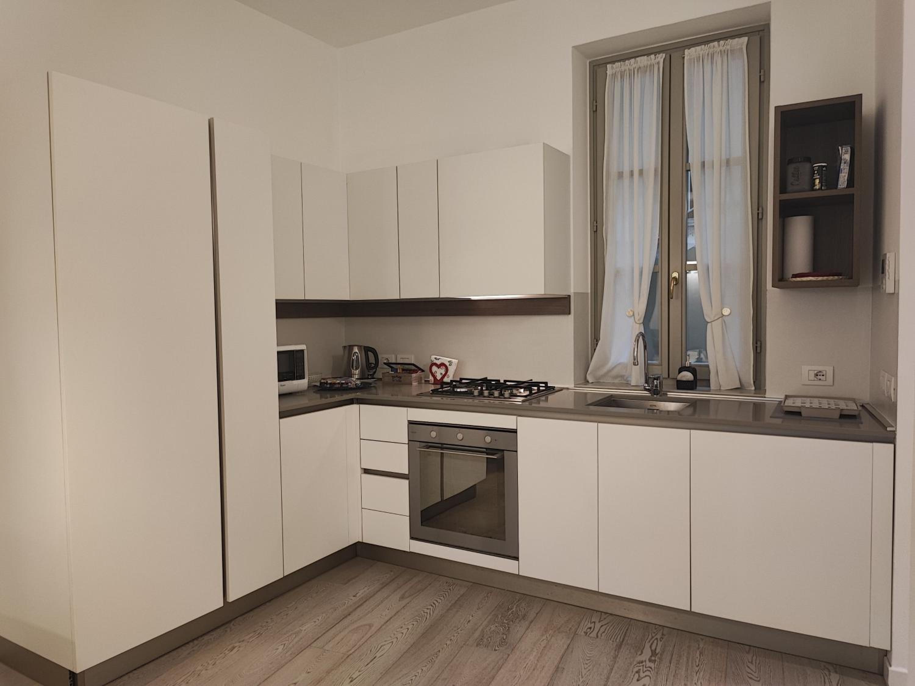 One-Bedroom Suite - Photo 8