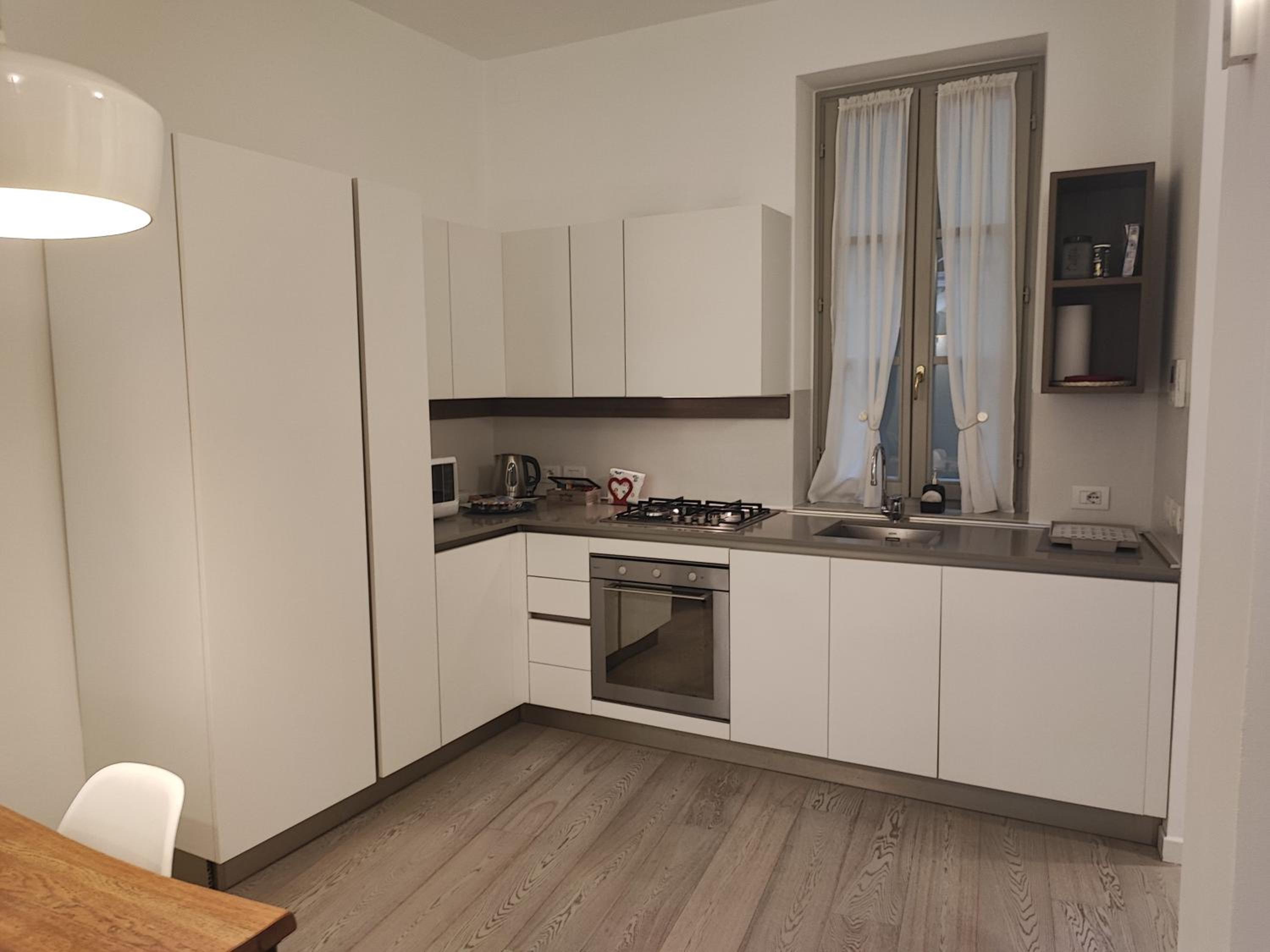One-Bedroom Suite - Photo 9