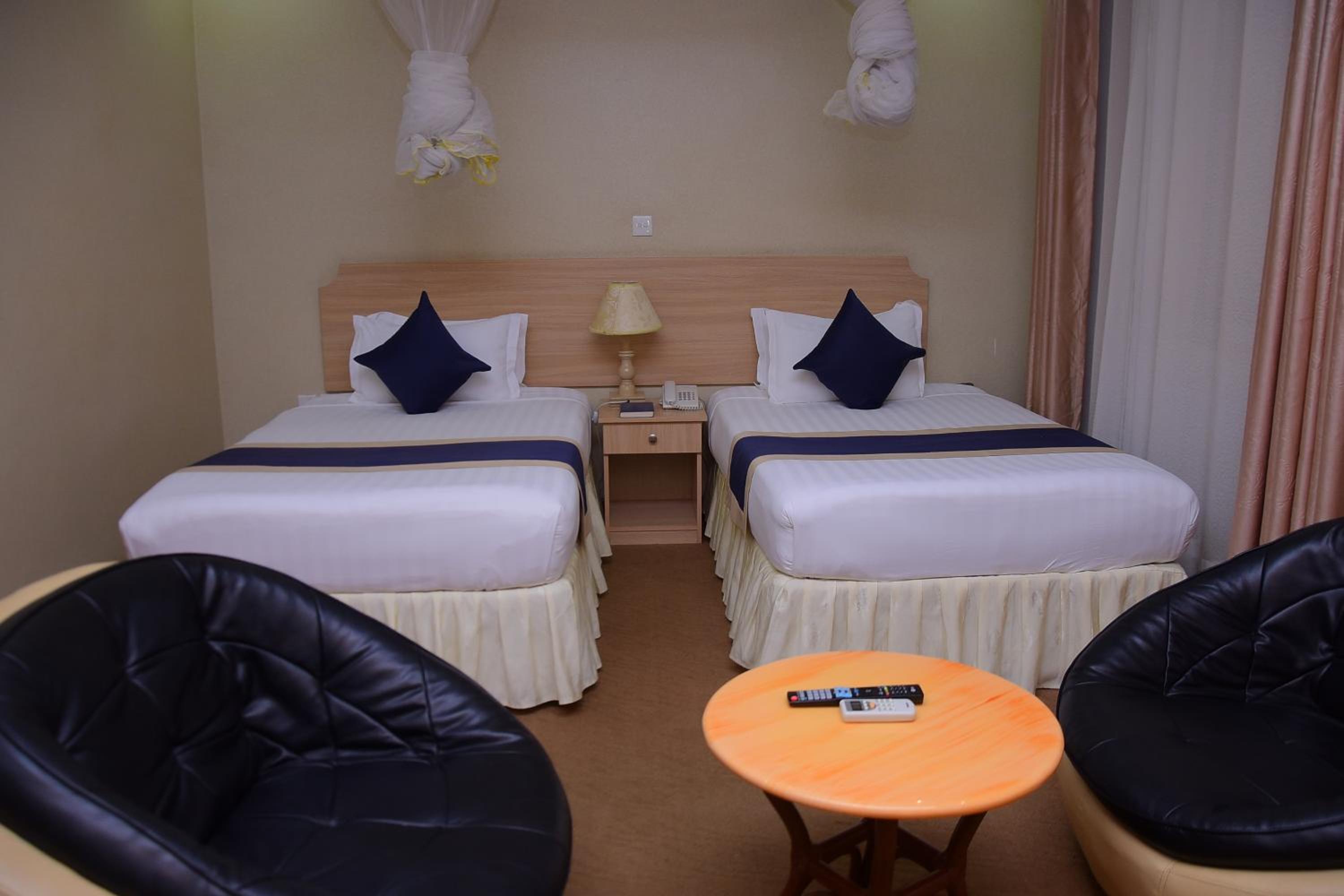 Deluxe Twin Room photo 1