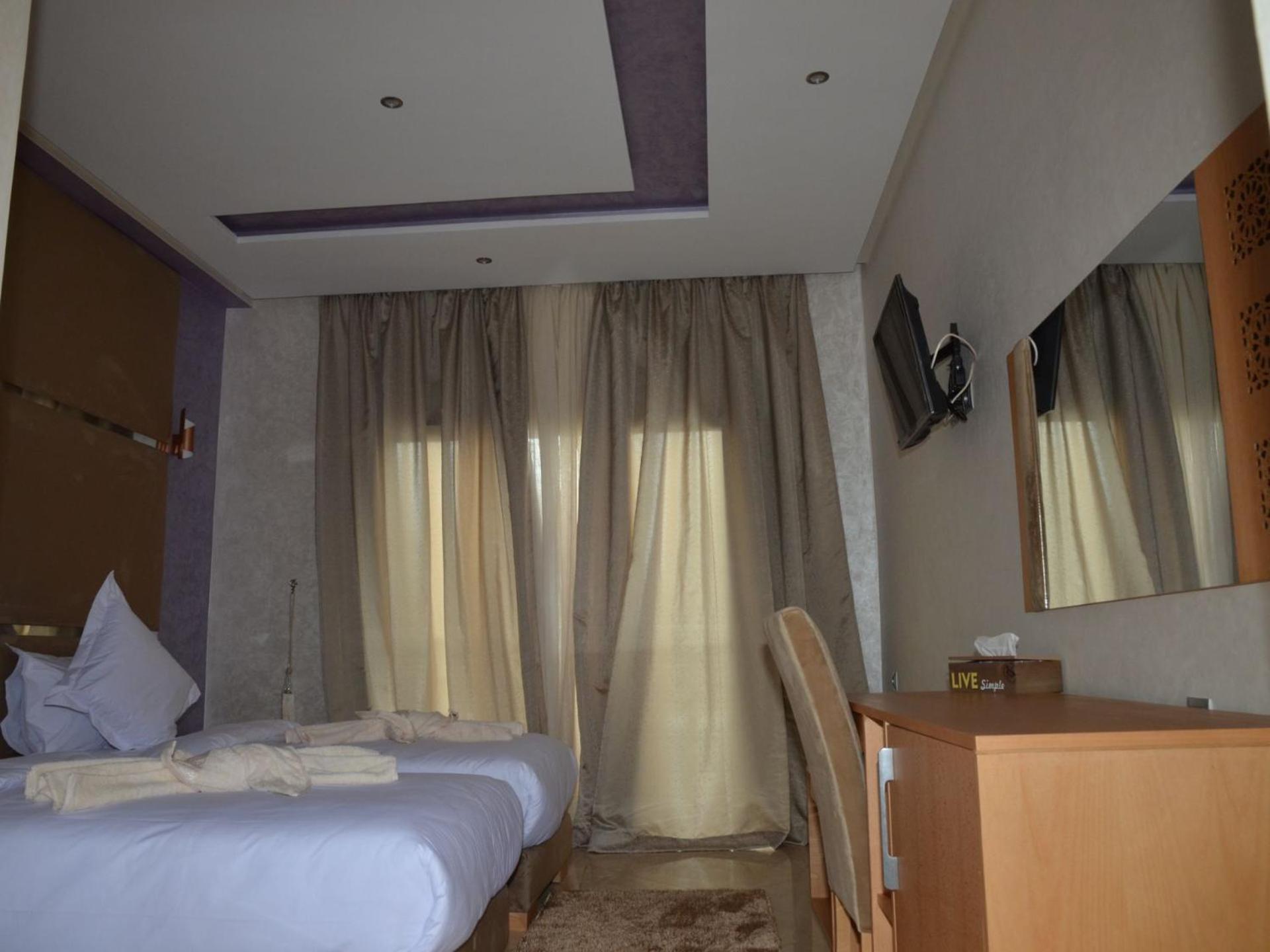 Twin Room with Pool View photo 1