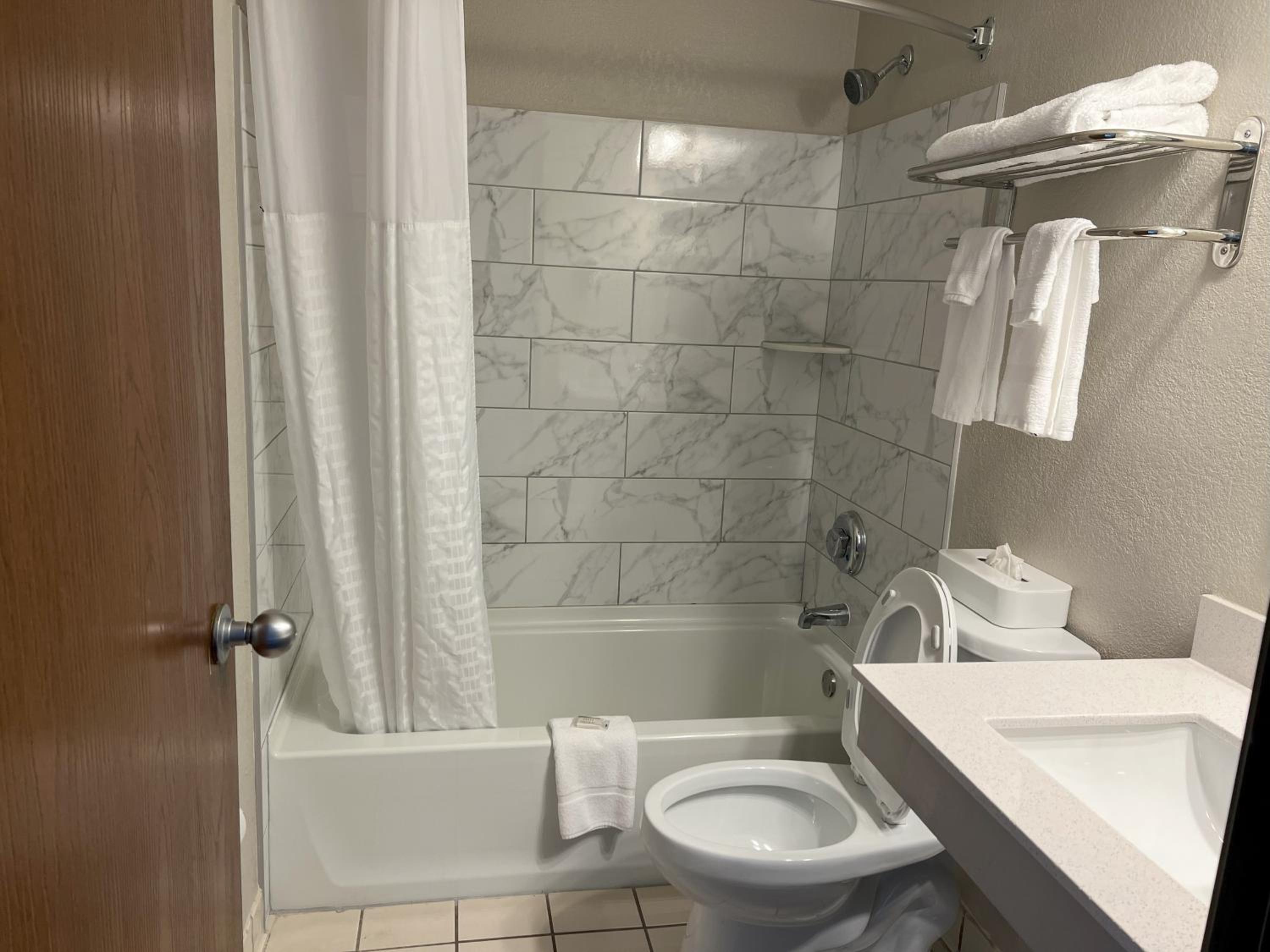 King Room - Ground Floor/Non-Smoking