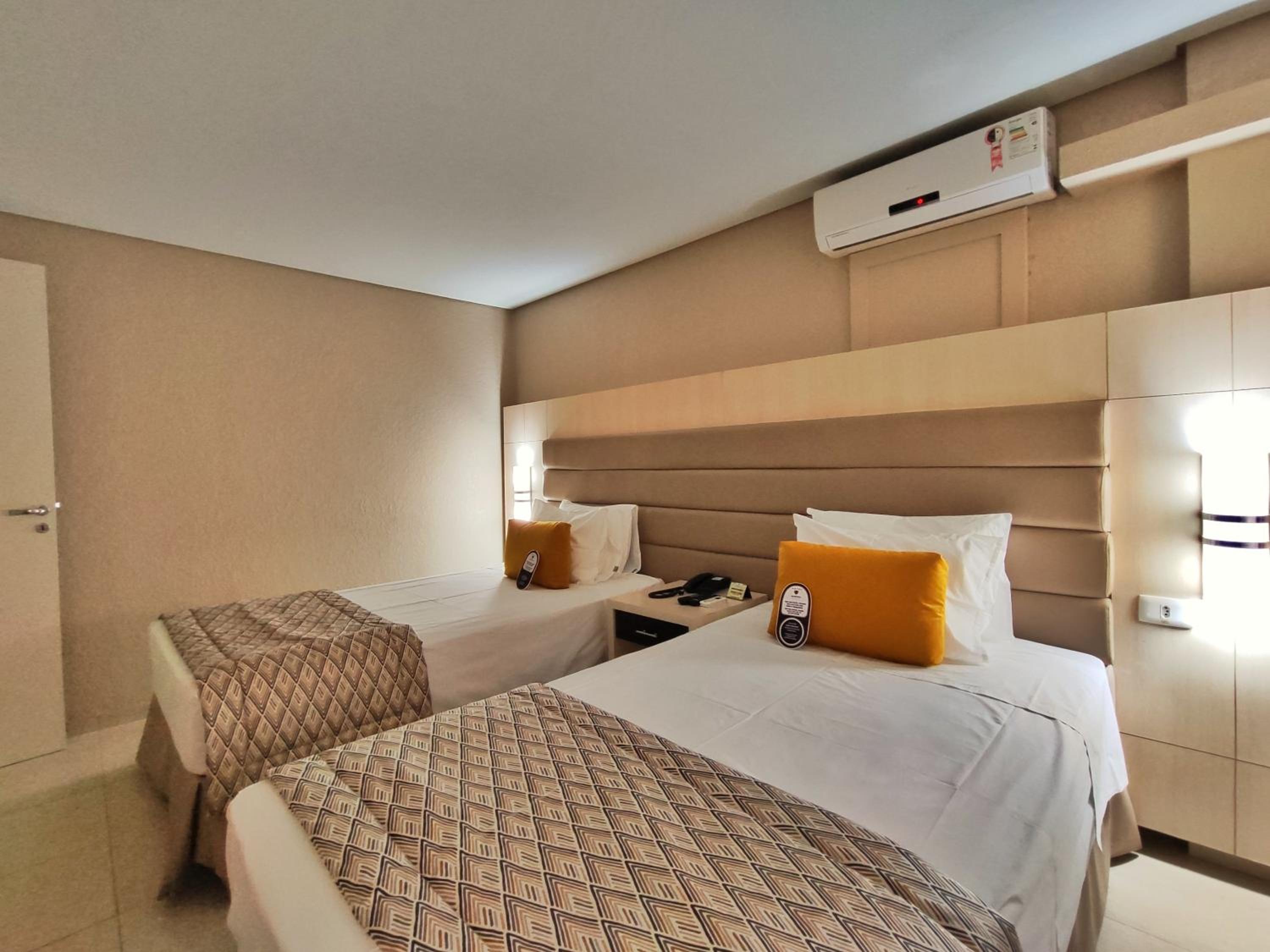 Superior King Room - Photo 2