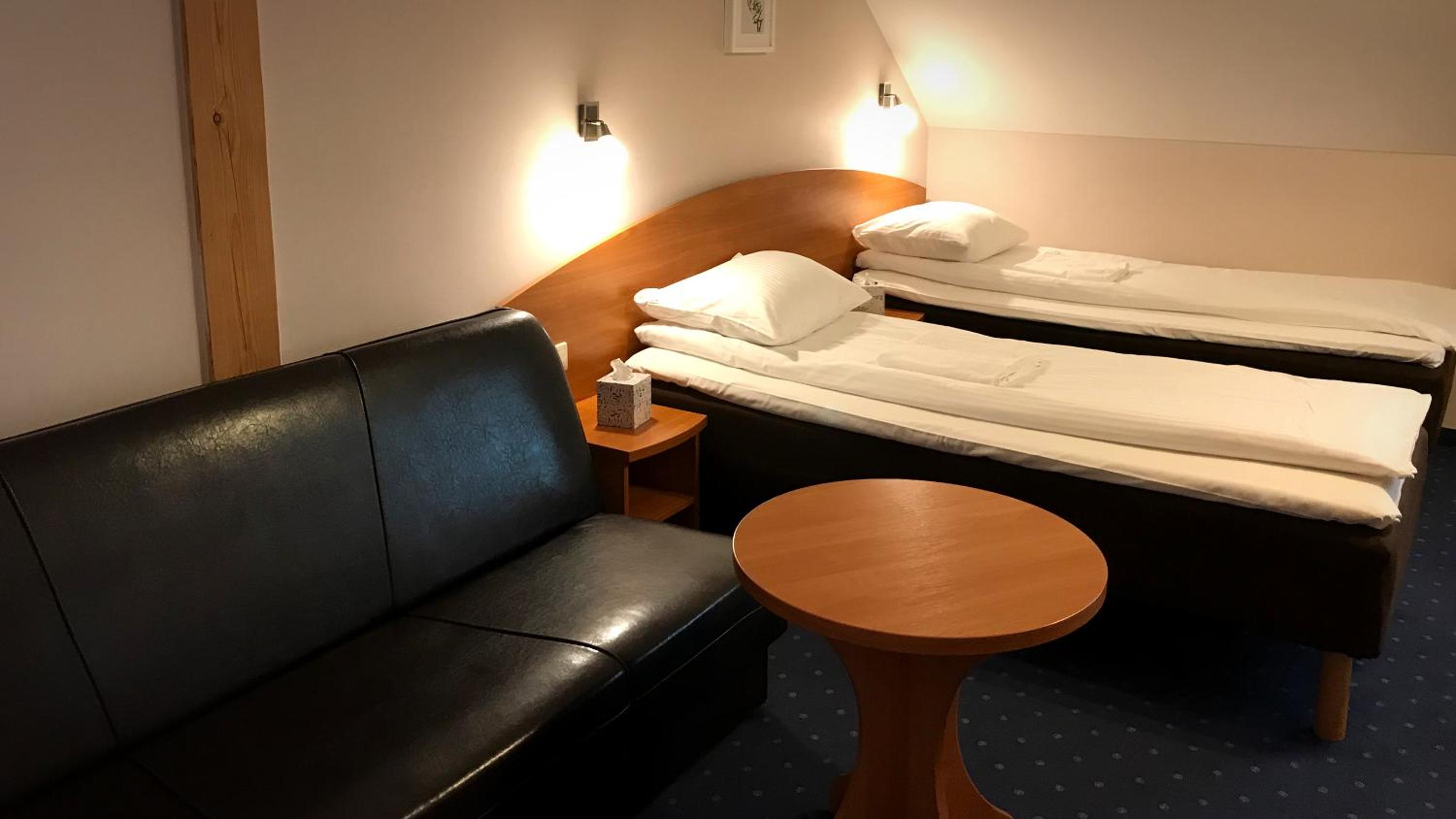 Triple Room - Photo 1