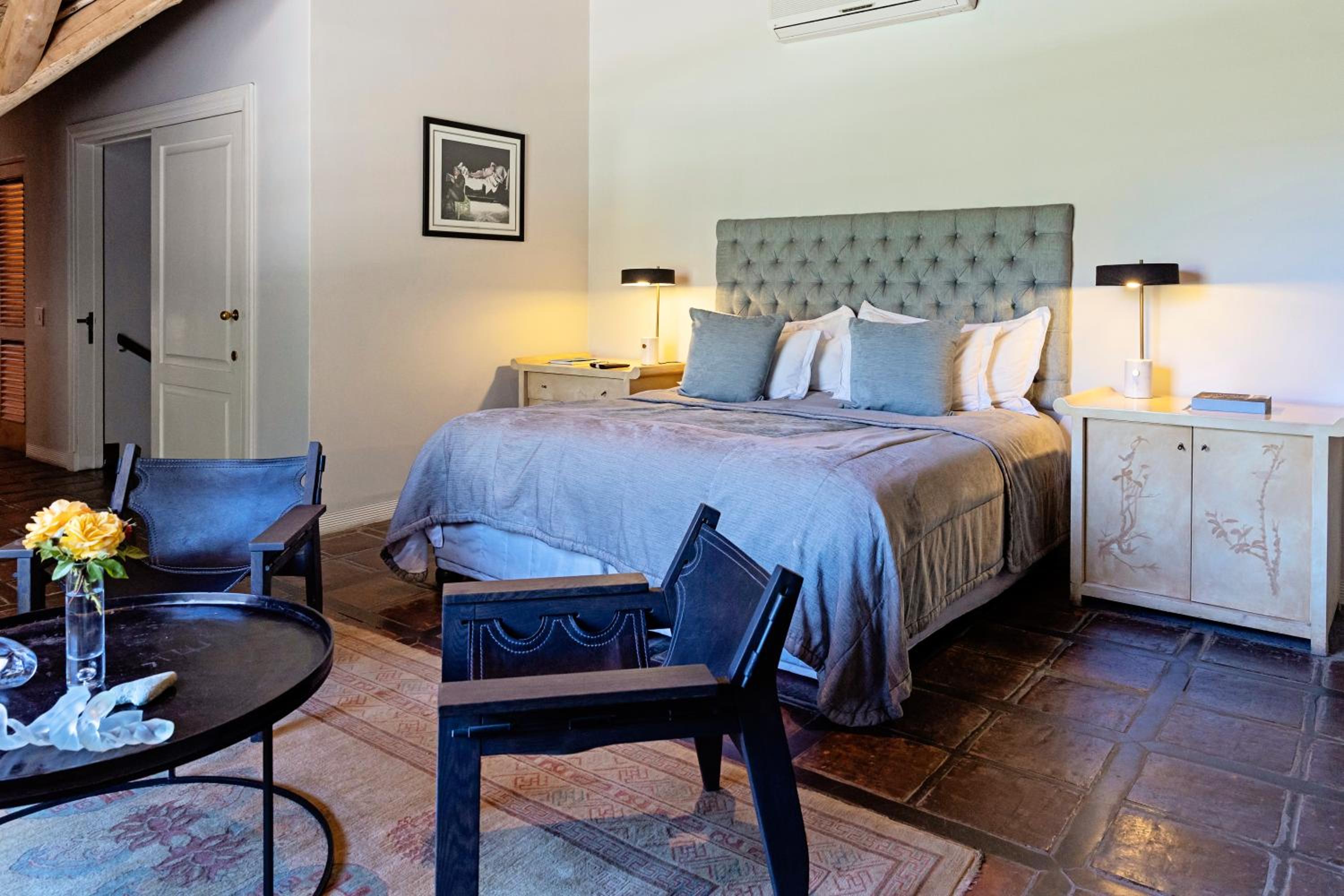 King Suite - Photo 1