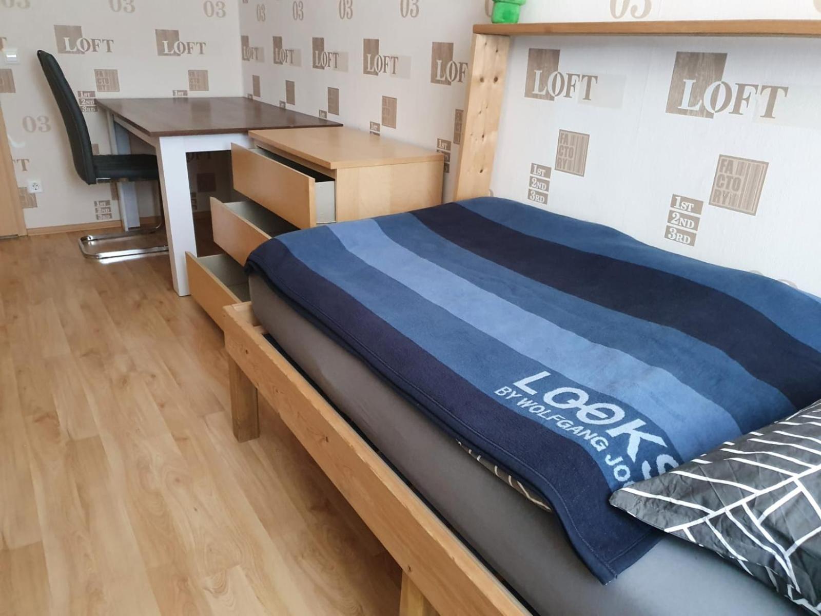 Single Room photo 3